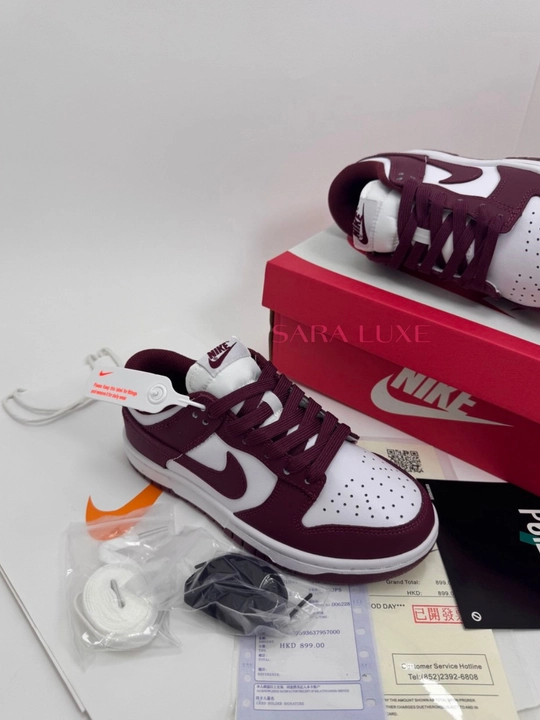 Кроссовки Nike , размер в размер, есть коробка, документы, подарок шнурки 2 шт