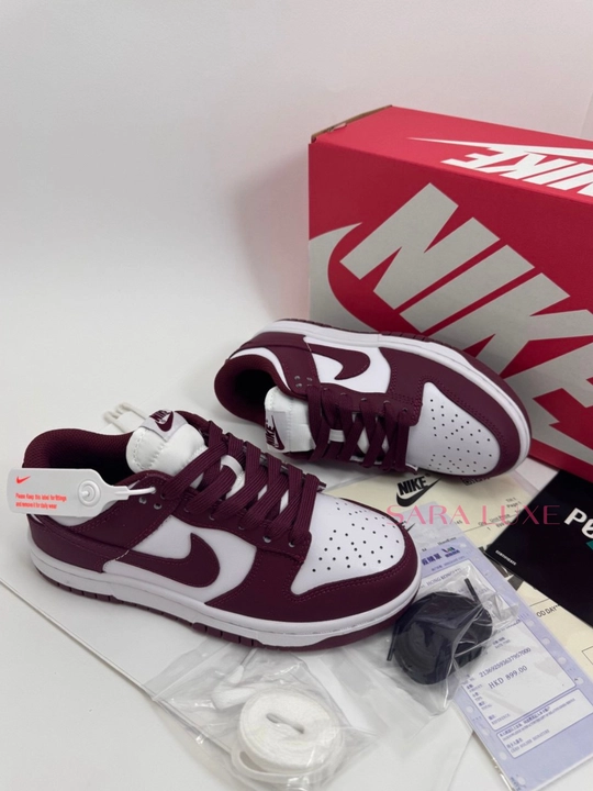 Кроссовки Nike , размер в размер, есть коробка, документы, подарок шнурки 2 шт
