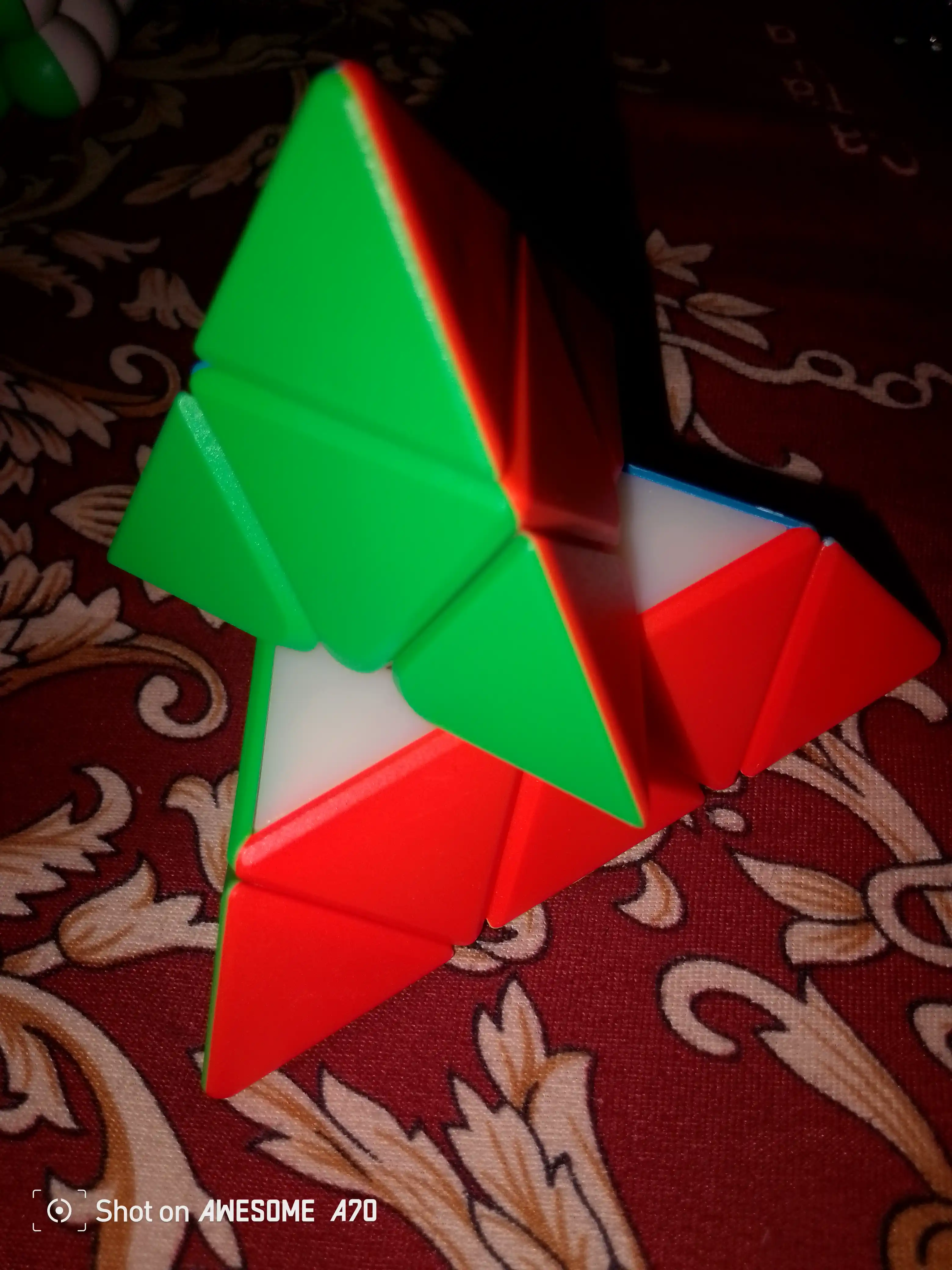 Kubik Rubik piramida
