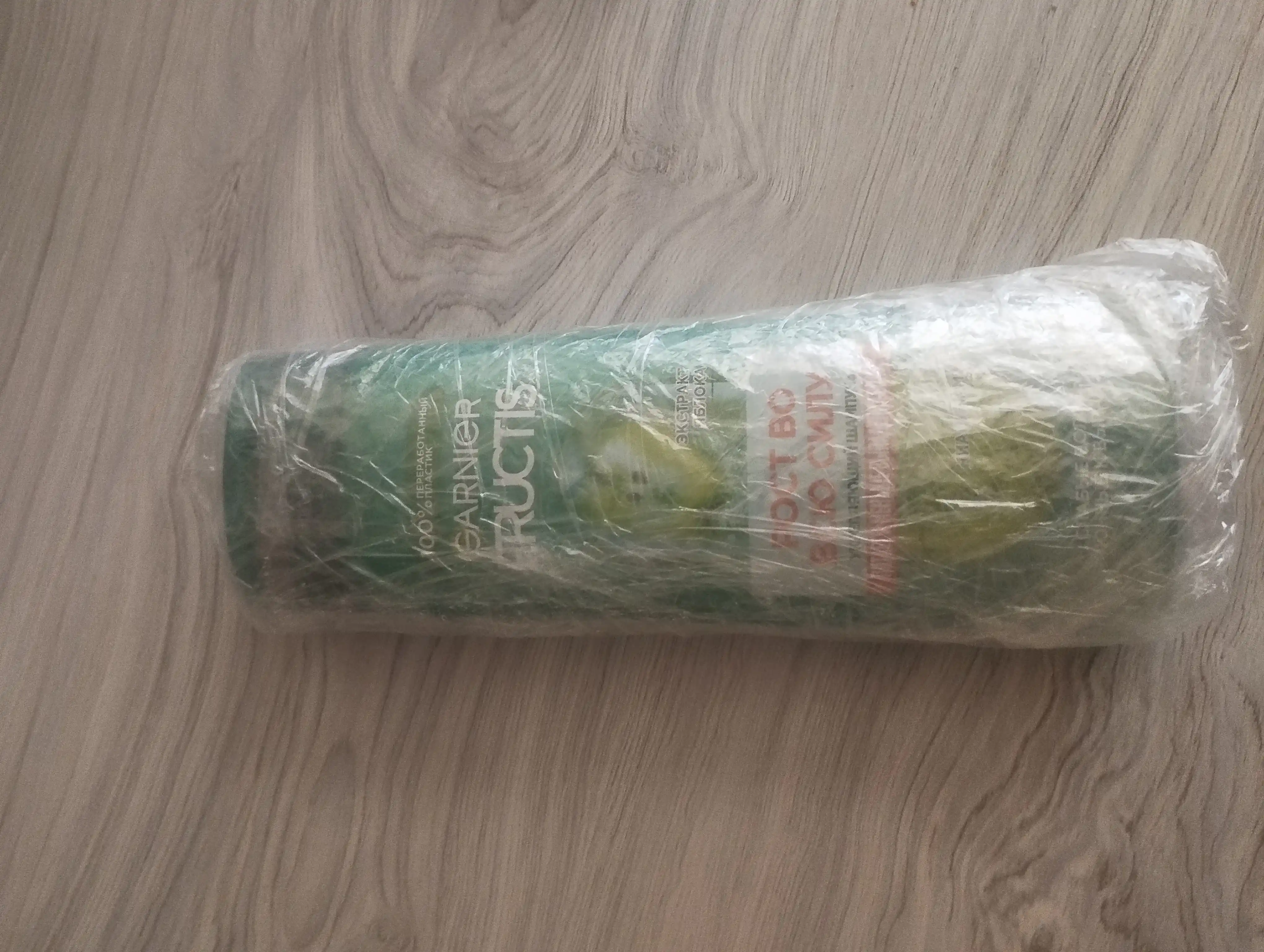 Shampun Garnier Fructis, yo'liq quvvat bilan o'sadi, zaiflashgan sochlar uchun, 400 ml