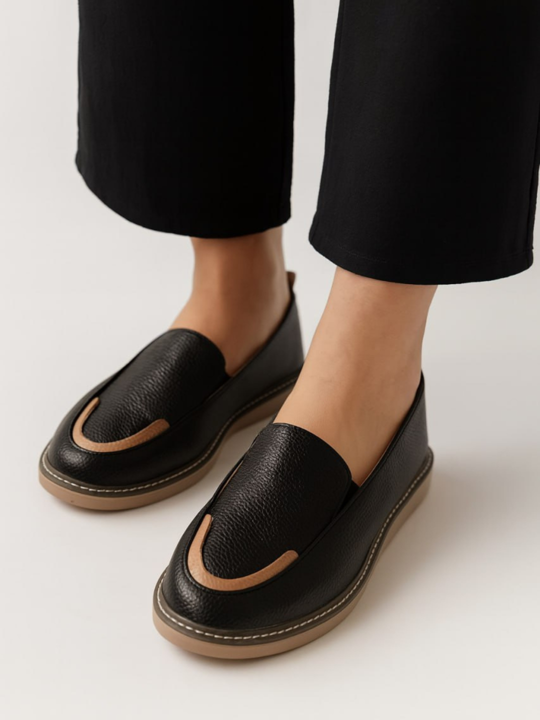 Qizil bluzka porno Klaudiya Antonelli ishtirok etgan barcha filmlar