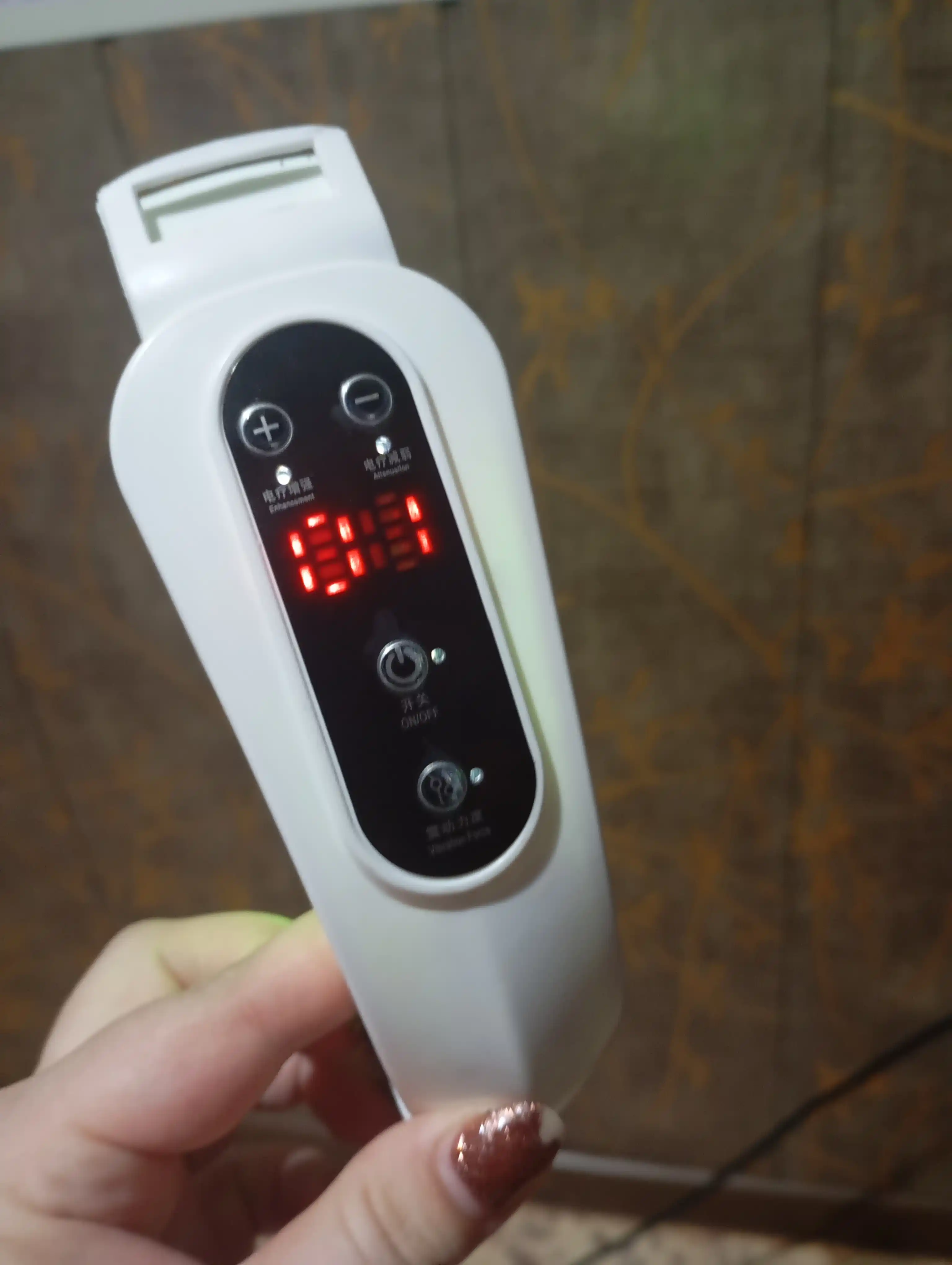 Массажёр для лица против второго подбородка  USB перезаряжаемый V-Line формирователь лица