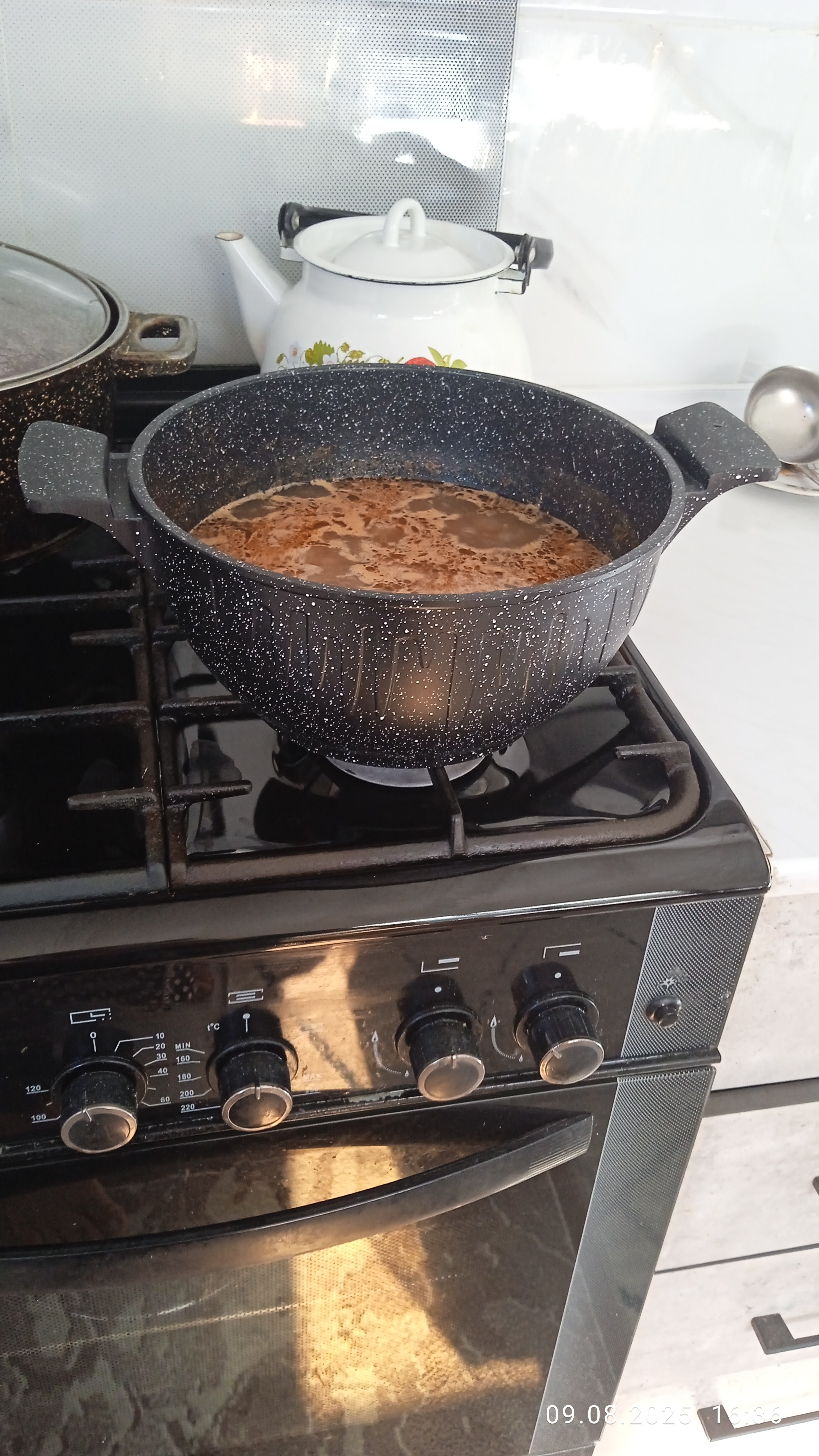 Казан антипригарный с крышкой UAKEEN Casserole, 26/28/30/32/34 см