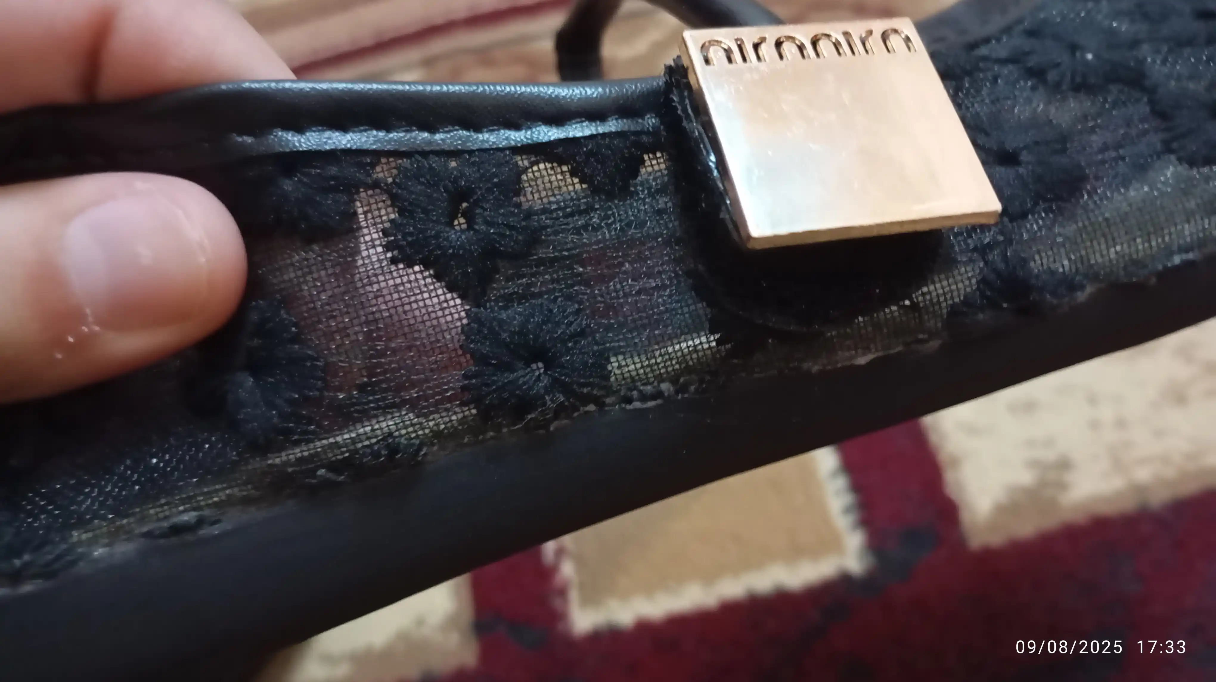 Tasmali va gul naqshli nafis ayollar baletkasi Saraah,s