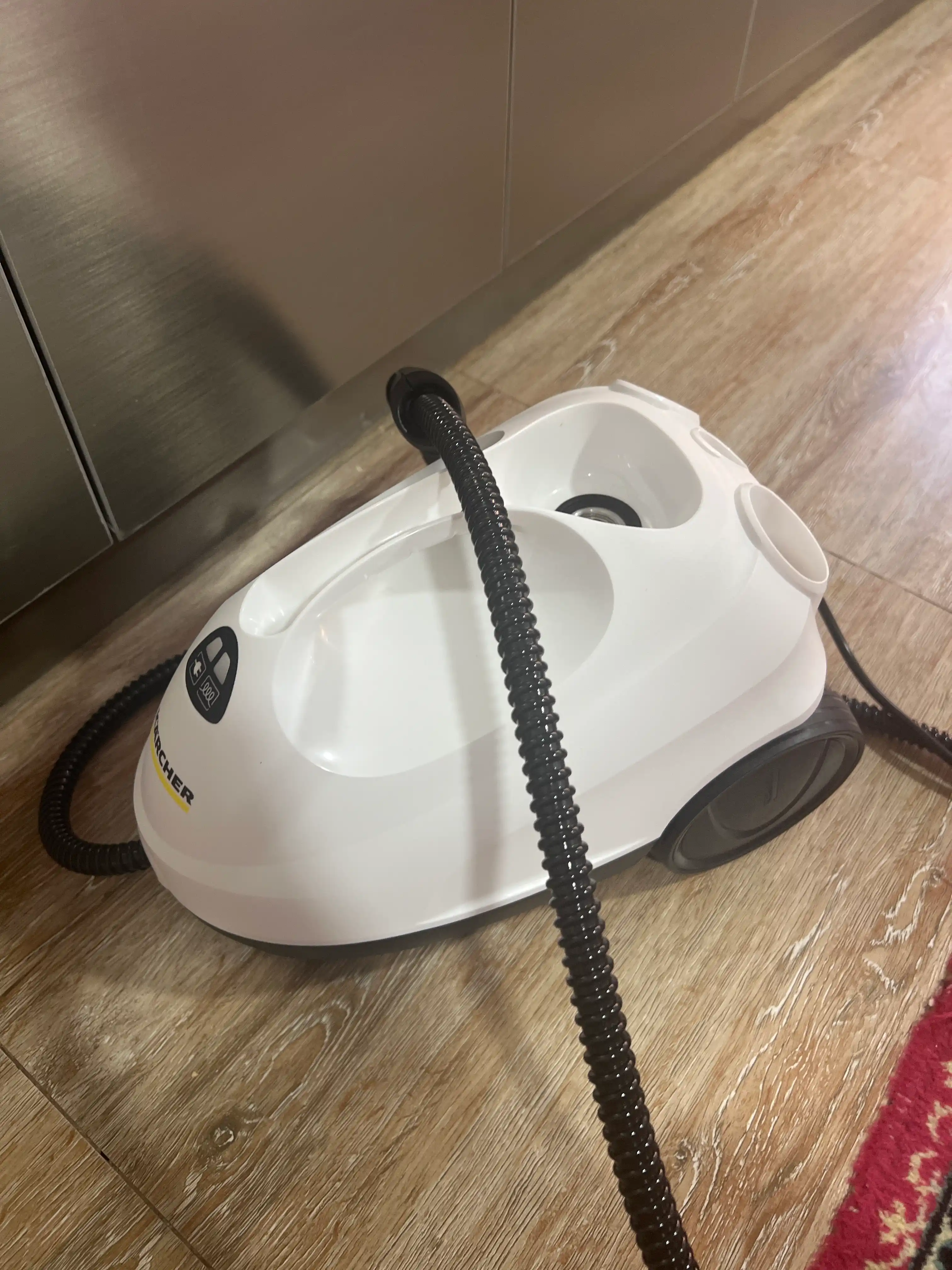 Karcher SC 2 EasyFix uy va kimyoviy moddalarsiz tozalash uchun bug‘ tozalagich 1.512-600.0
