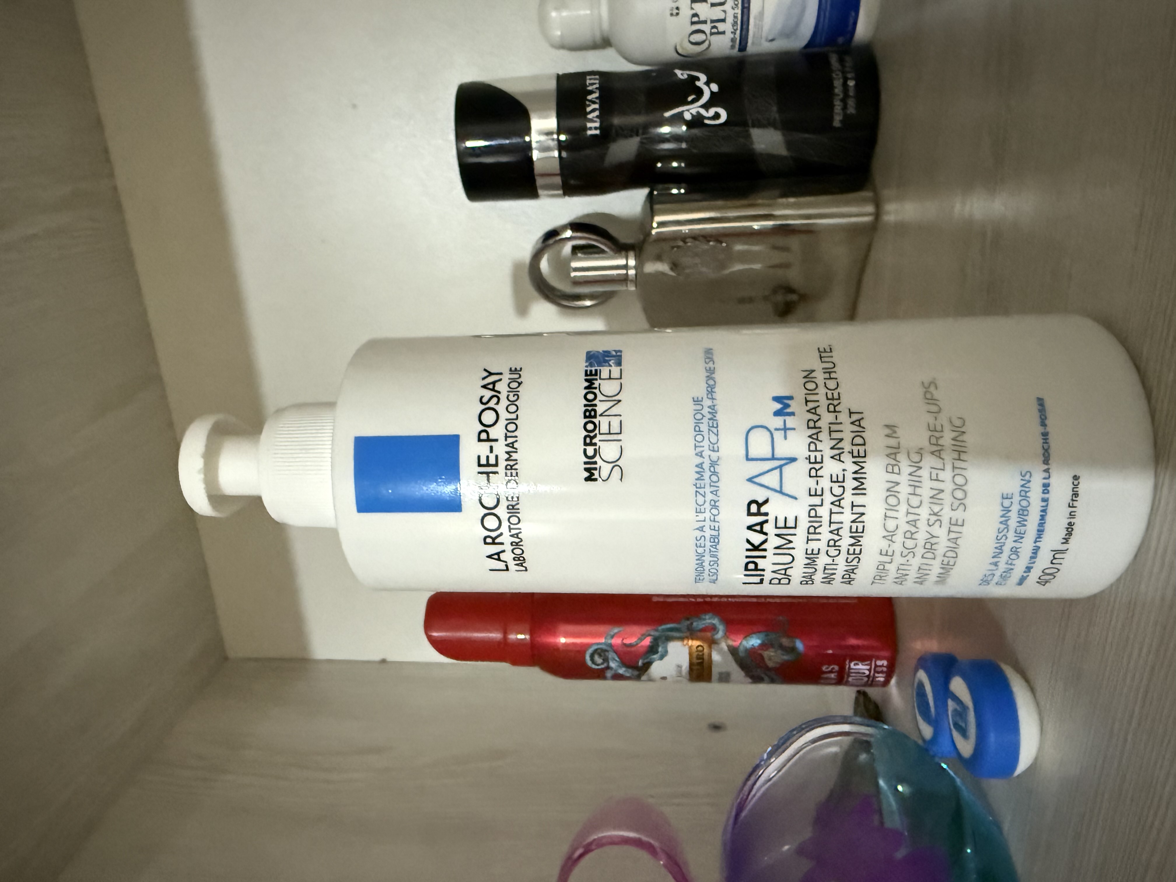 Lipitni to'ldiruvchi balzam LA ROCHE-POSAY LIPIKAR AP+M, yuz va tana uchun uch tomonlama harakat, 400 ml