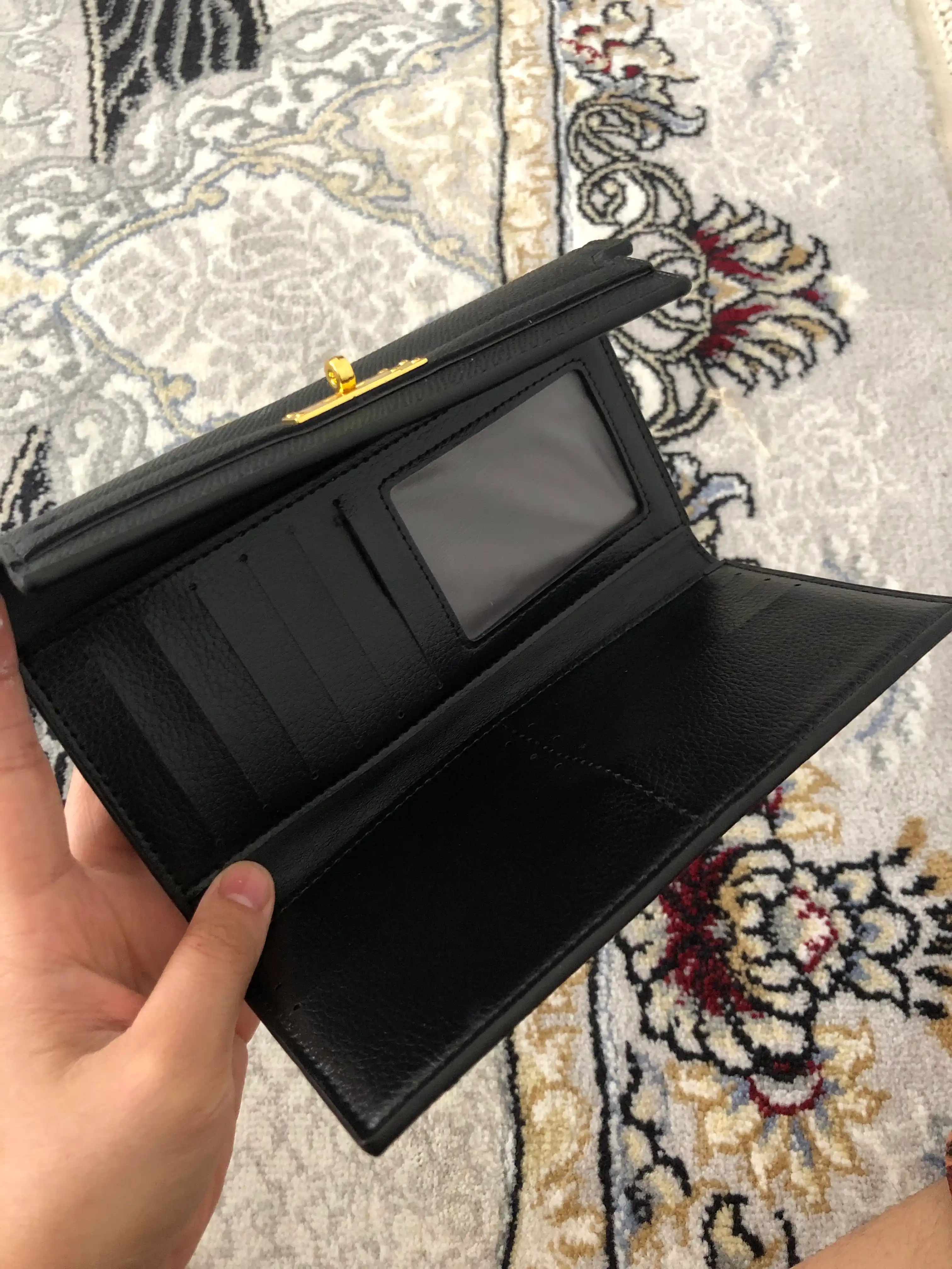 Ayollar hamyoni, ekocharm, kartalar himoyasi anti-RFID