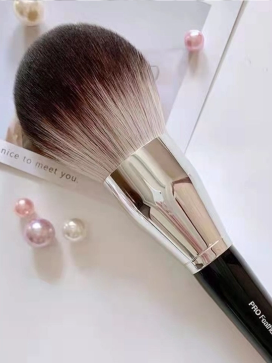 Professional makiyaj cho‘tkasi, Sephora Pro