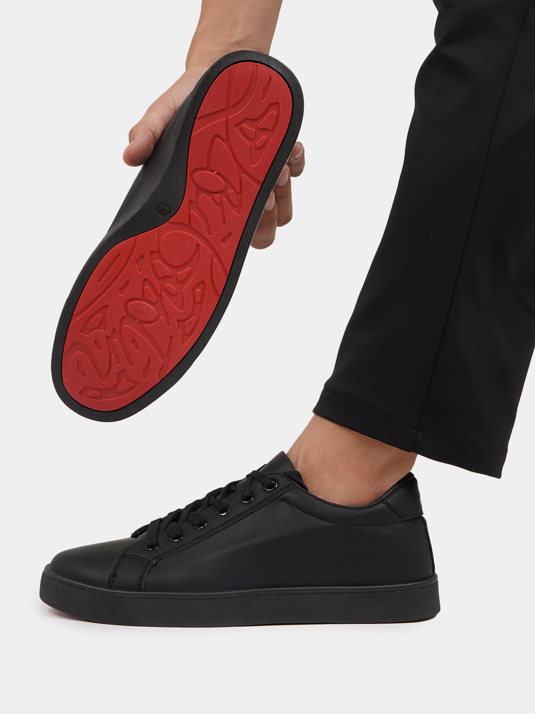 Devor orqali porno otish