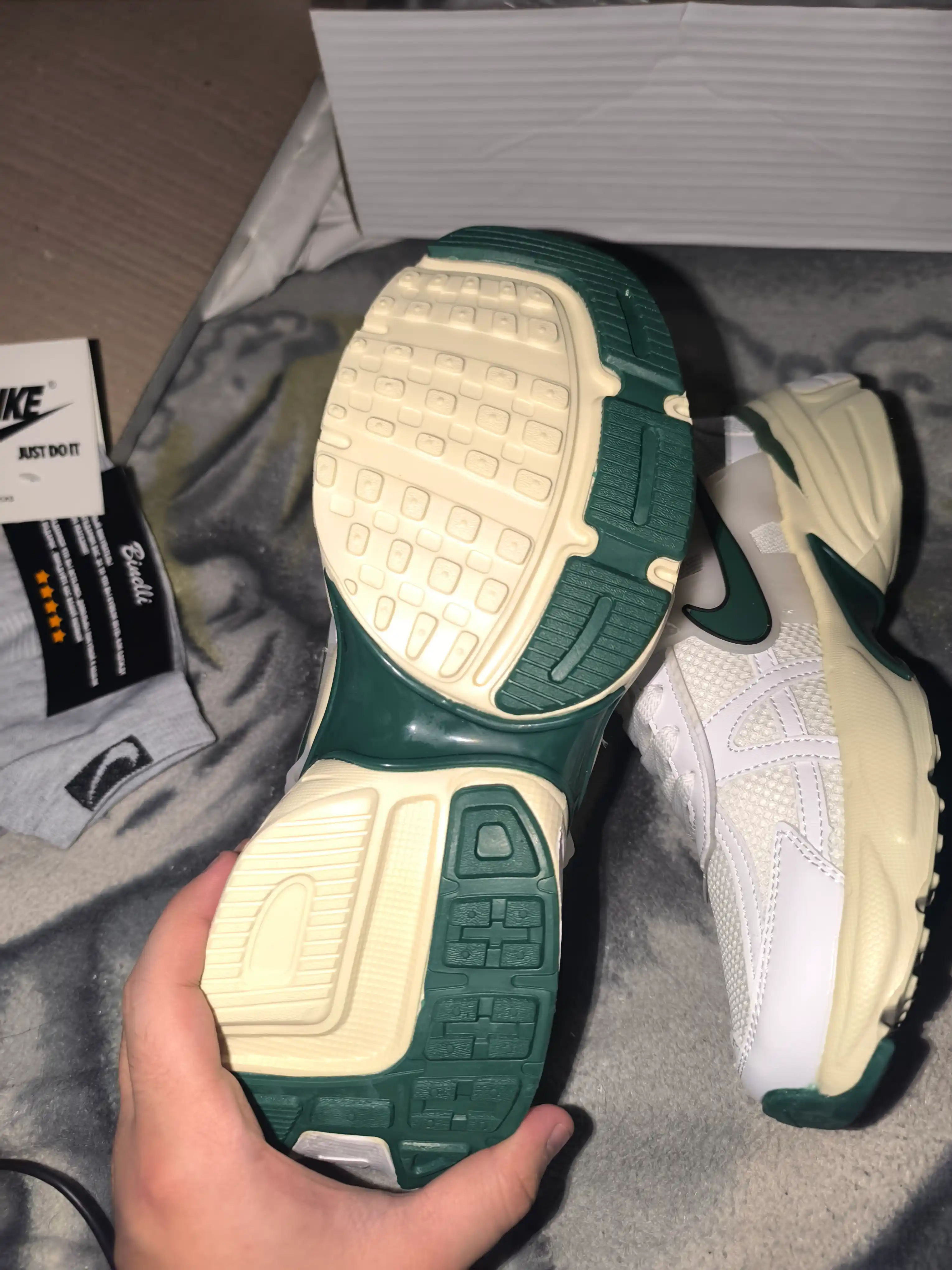 Erkaklar, ayollar va o‘smirlar uchun Nike V2K Run sport krossovkalari,sportzal uchun,40–45