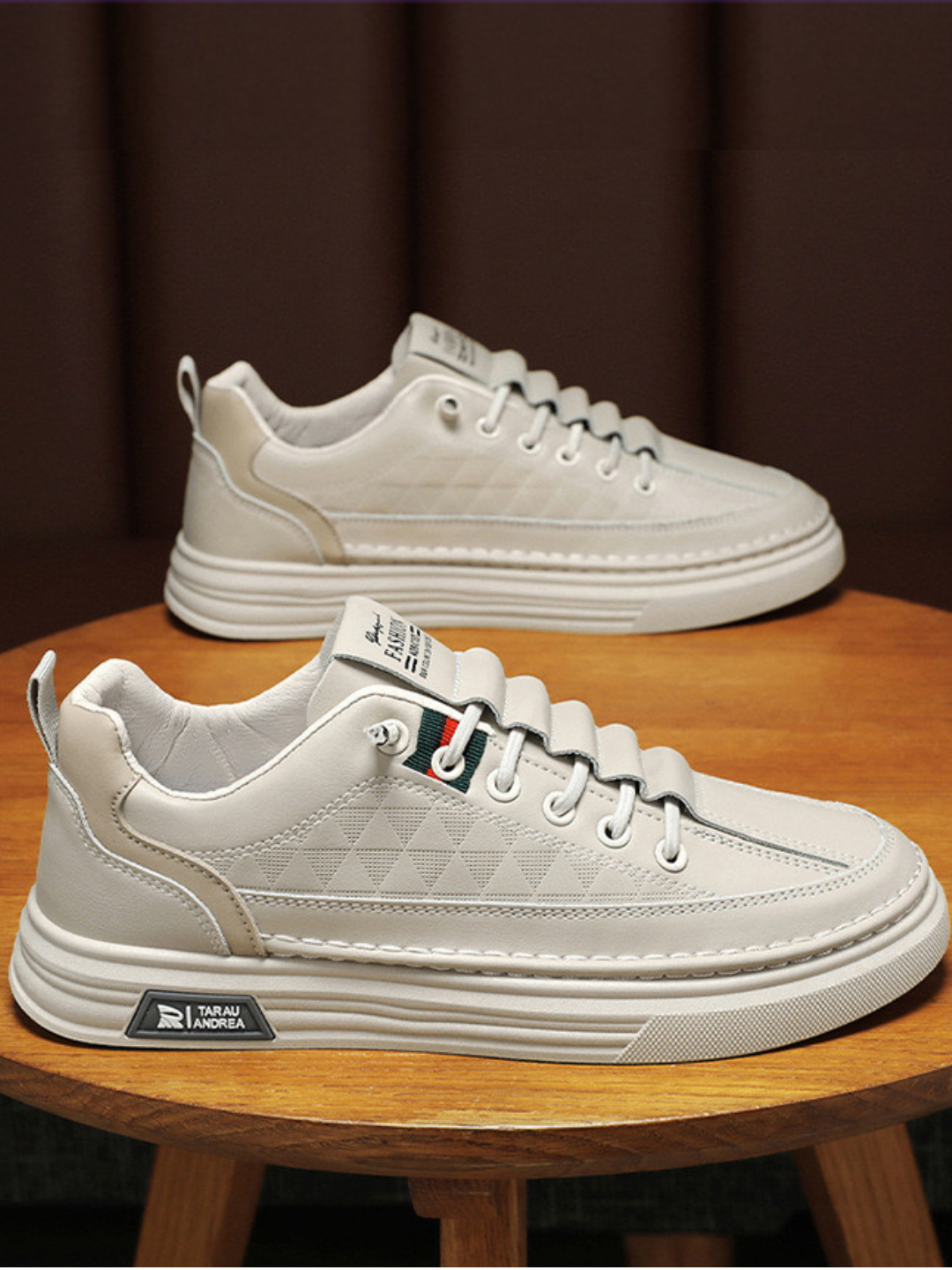 Keng dumbali ayollar fotosuratlari