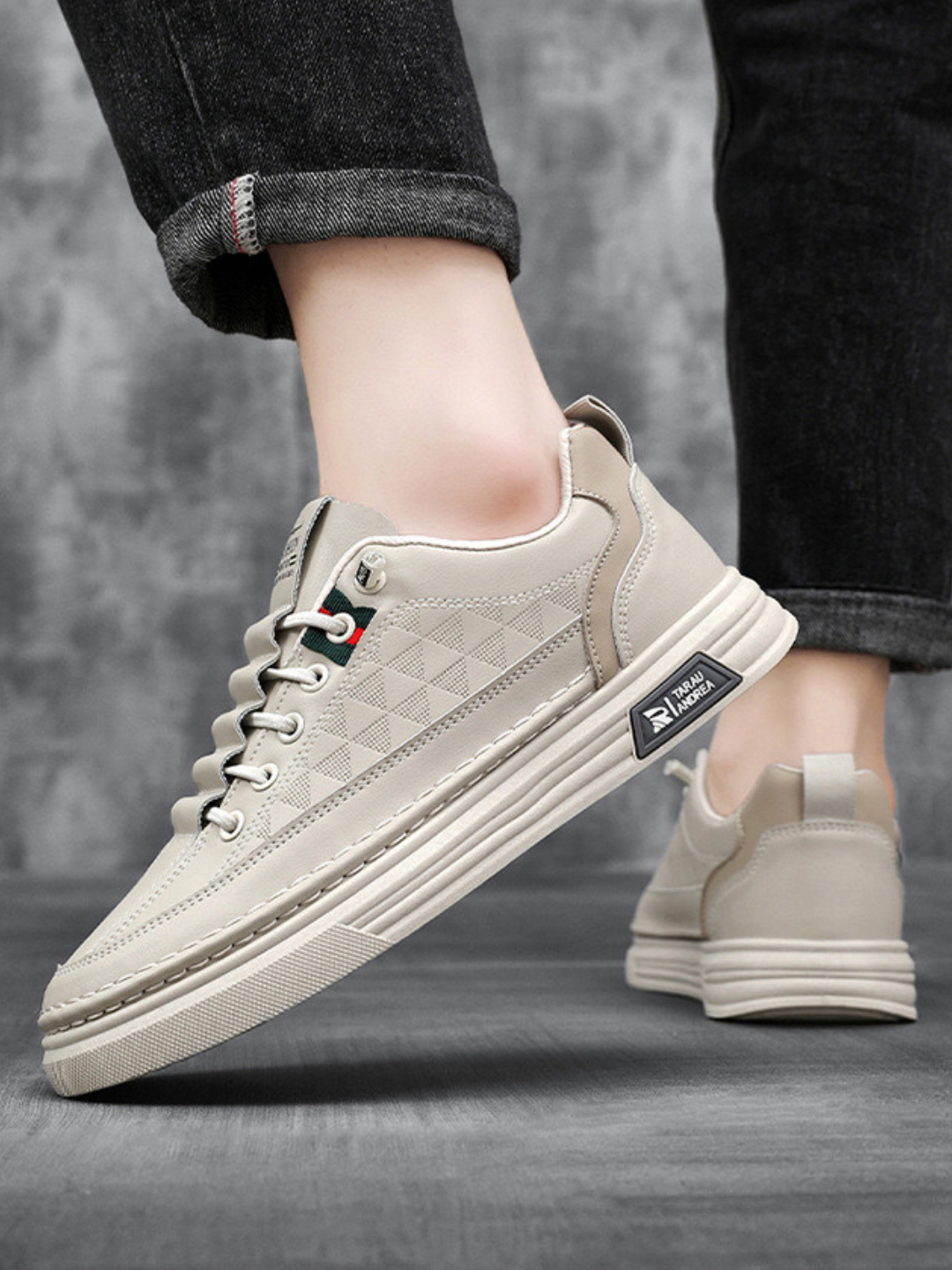 Qul va bekasi jinsiy aloqa