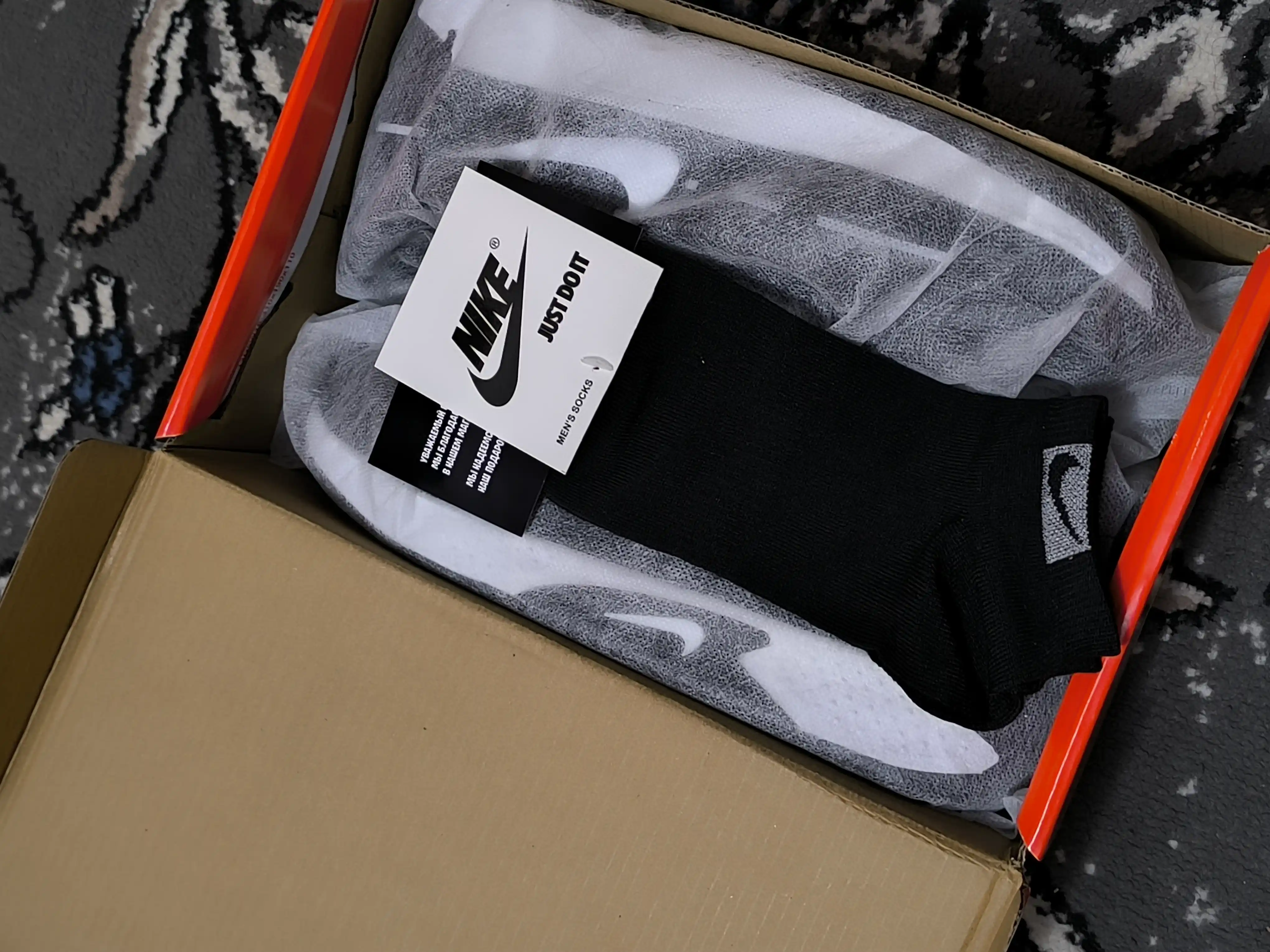 Erkaklar, ayollar, o‘smirlar krossovkalari Nike JAM, zal uchun, sport uchun, 41–45
