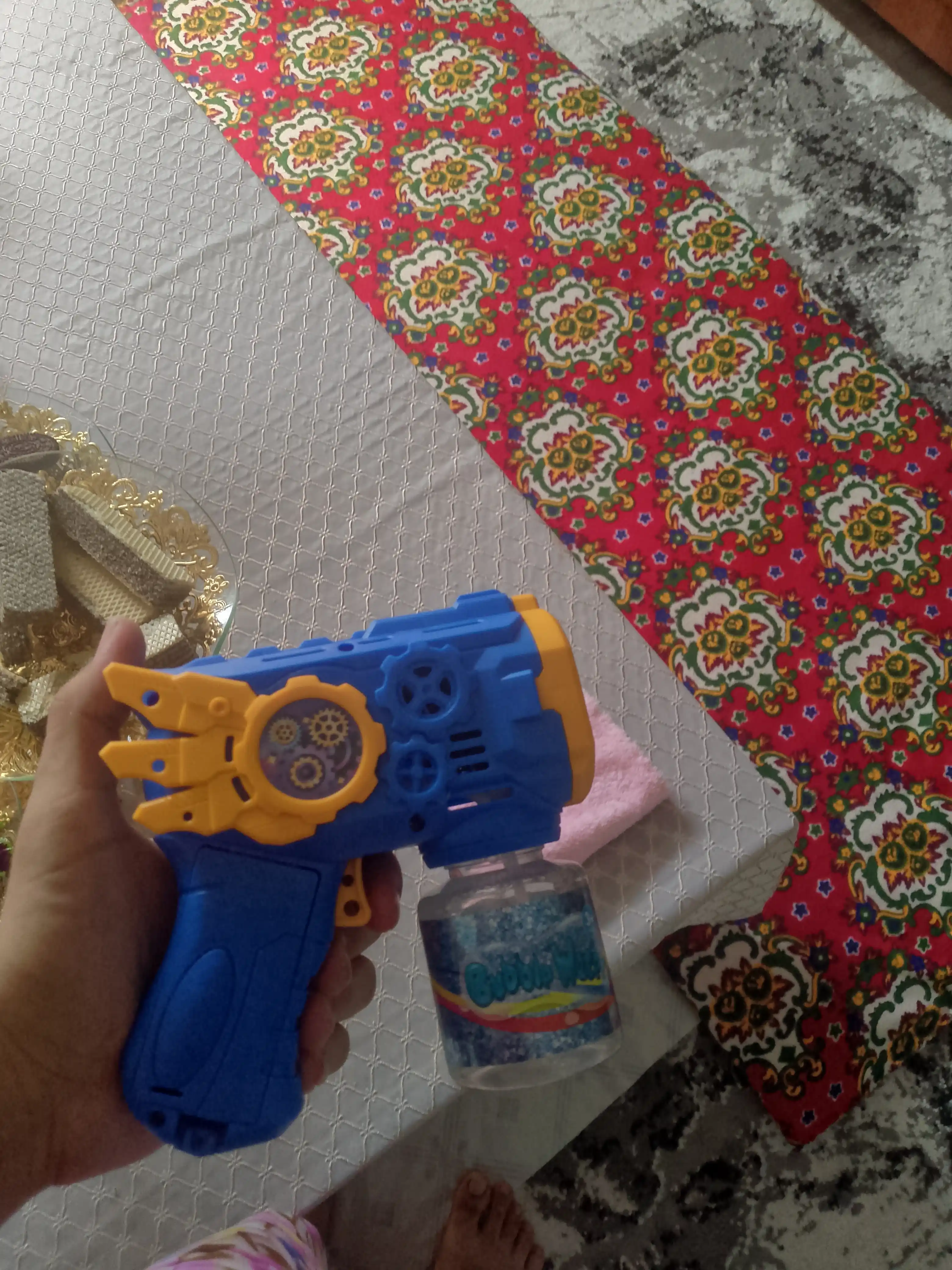 Bubble Gun – Яркий пузырьковый пистолет для детей