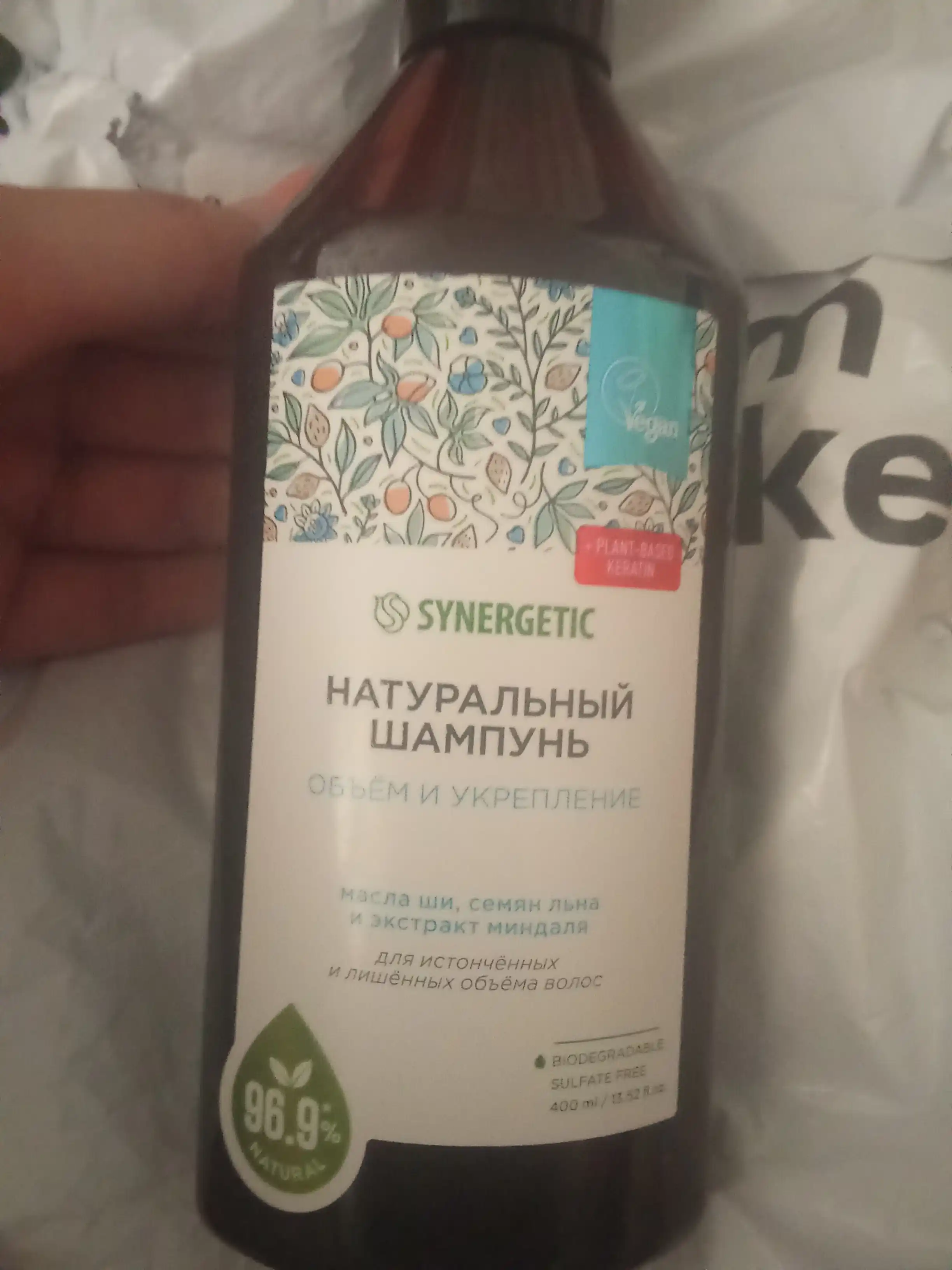 Sulfatsiz shampun SYNERGETIC "Soch hajmini va mustahkamlovchi", 400 ml