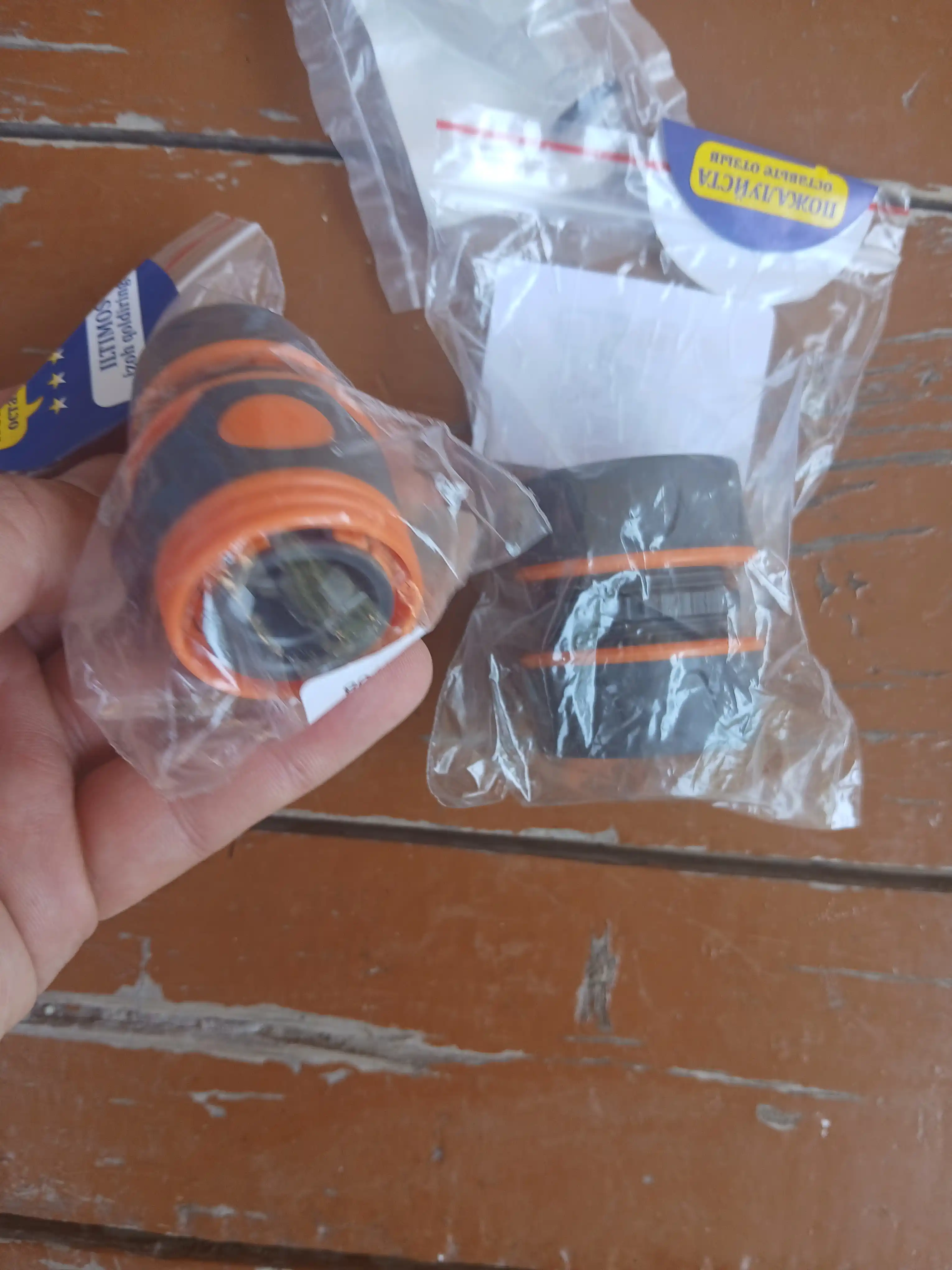 Штуцер для поливочного шланга, переходник для шланга