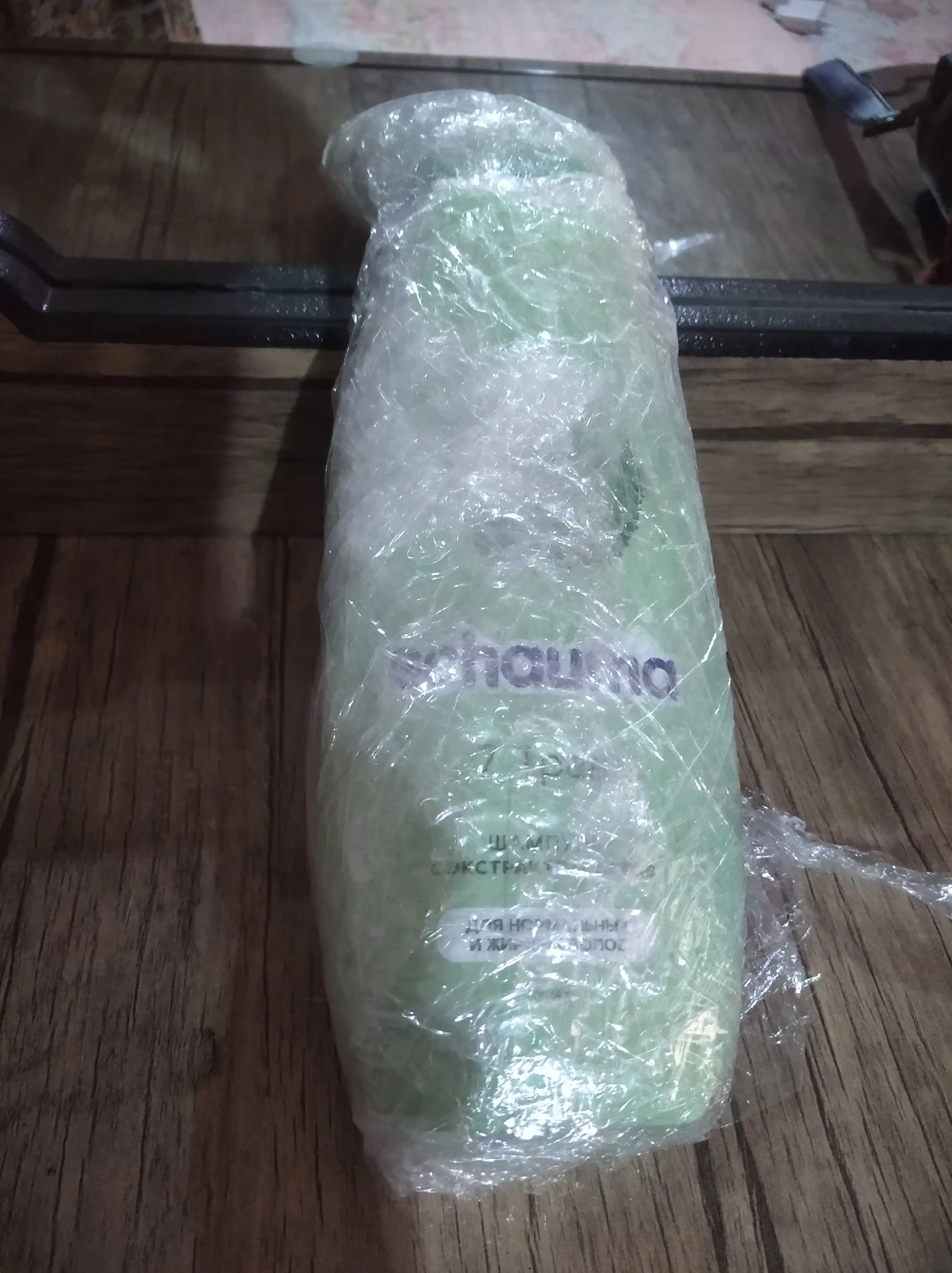 Shampun Schauma 7 O'tlar, oddiy va yog'li sochlar uchun, 400 ml