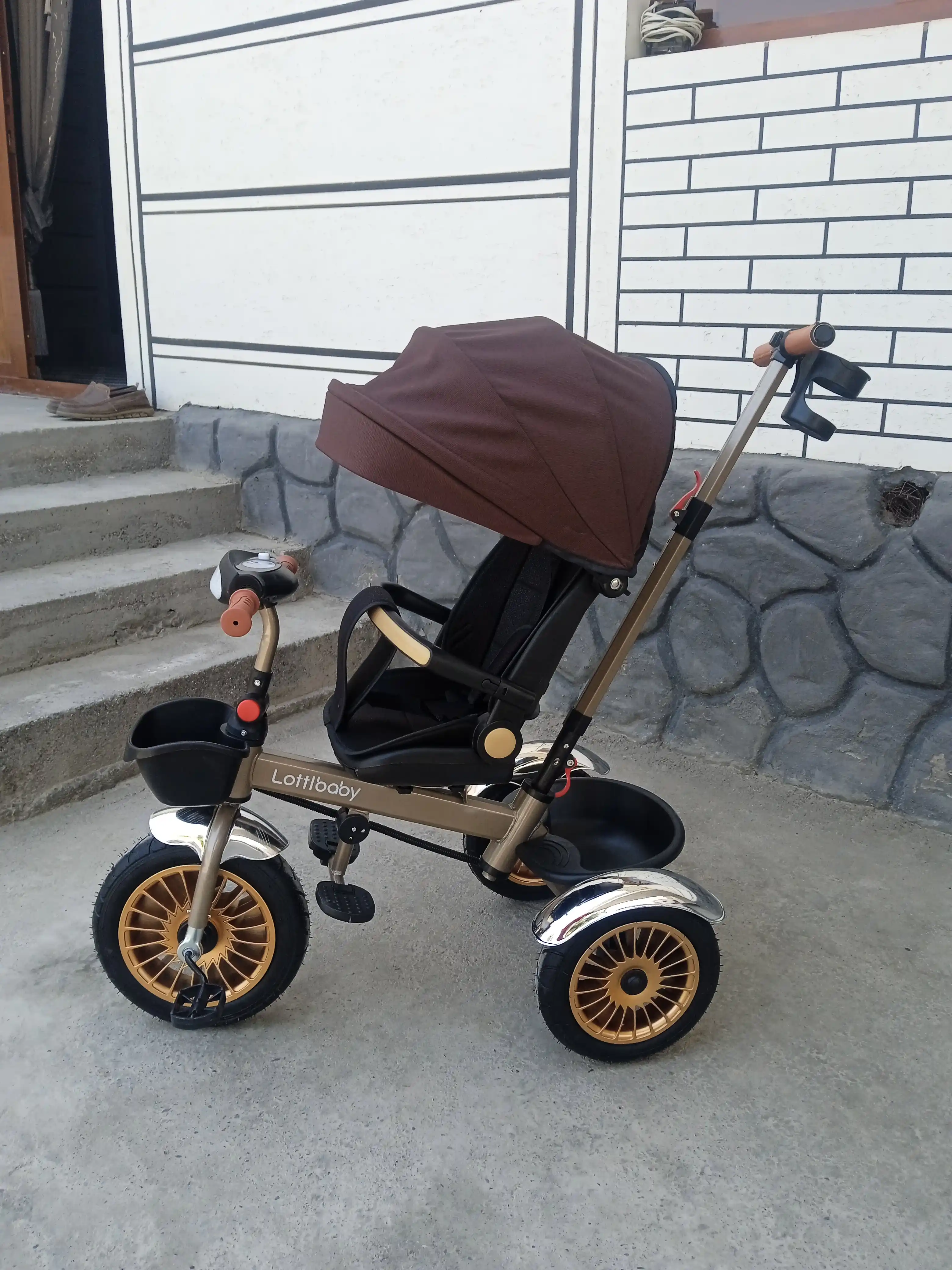 Велосипед-коляска, на 3 колёсах, вращающееся сиденье
