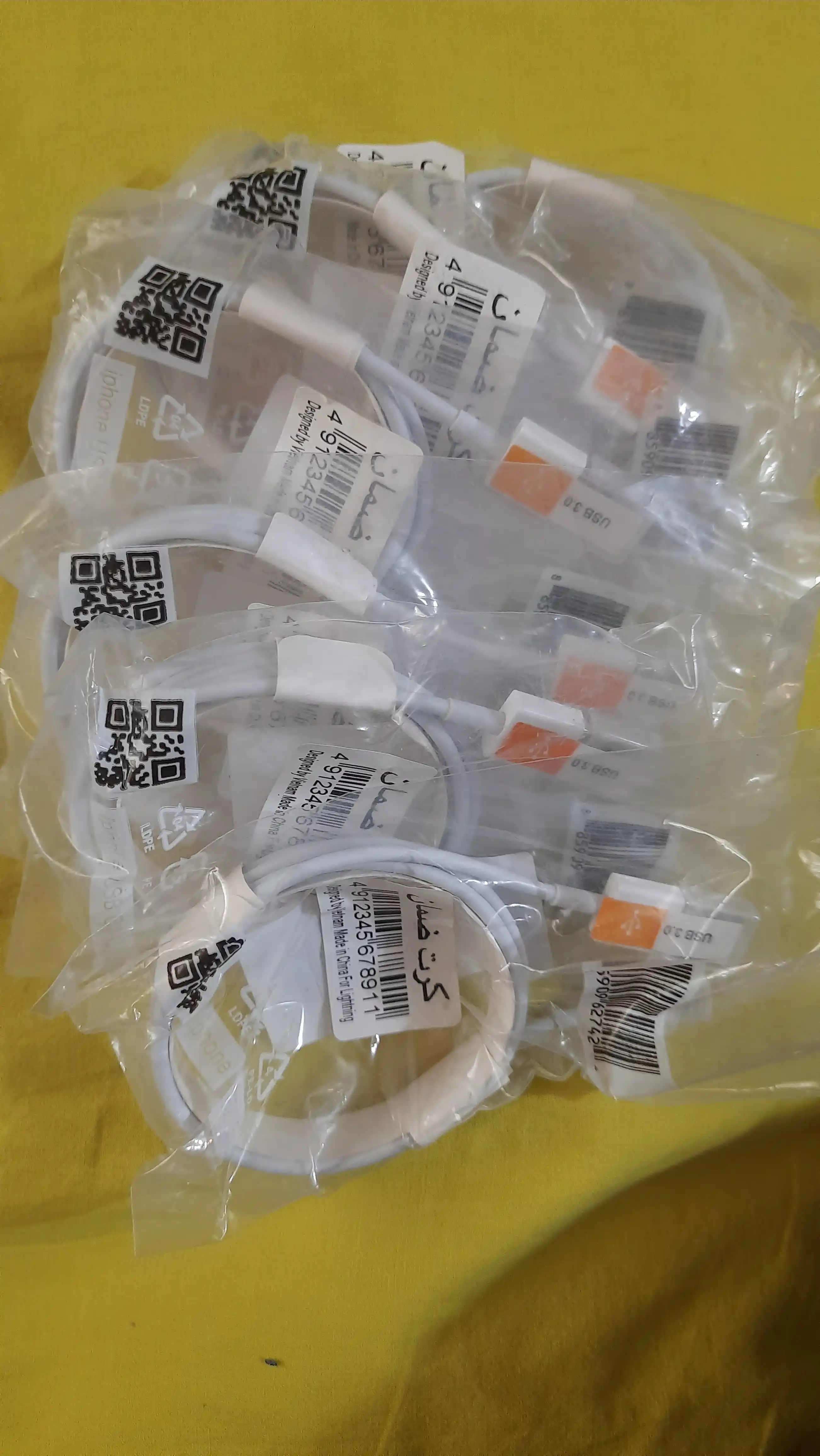 Кабель быстрой зарядки USB micro / Type-C / Lightning