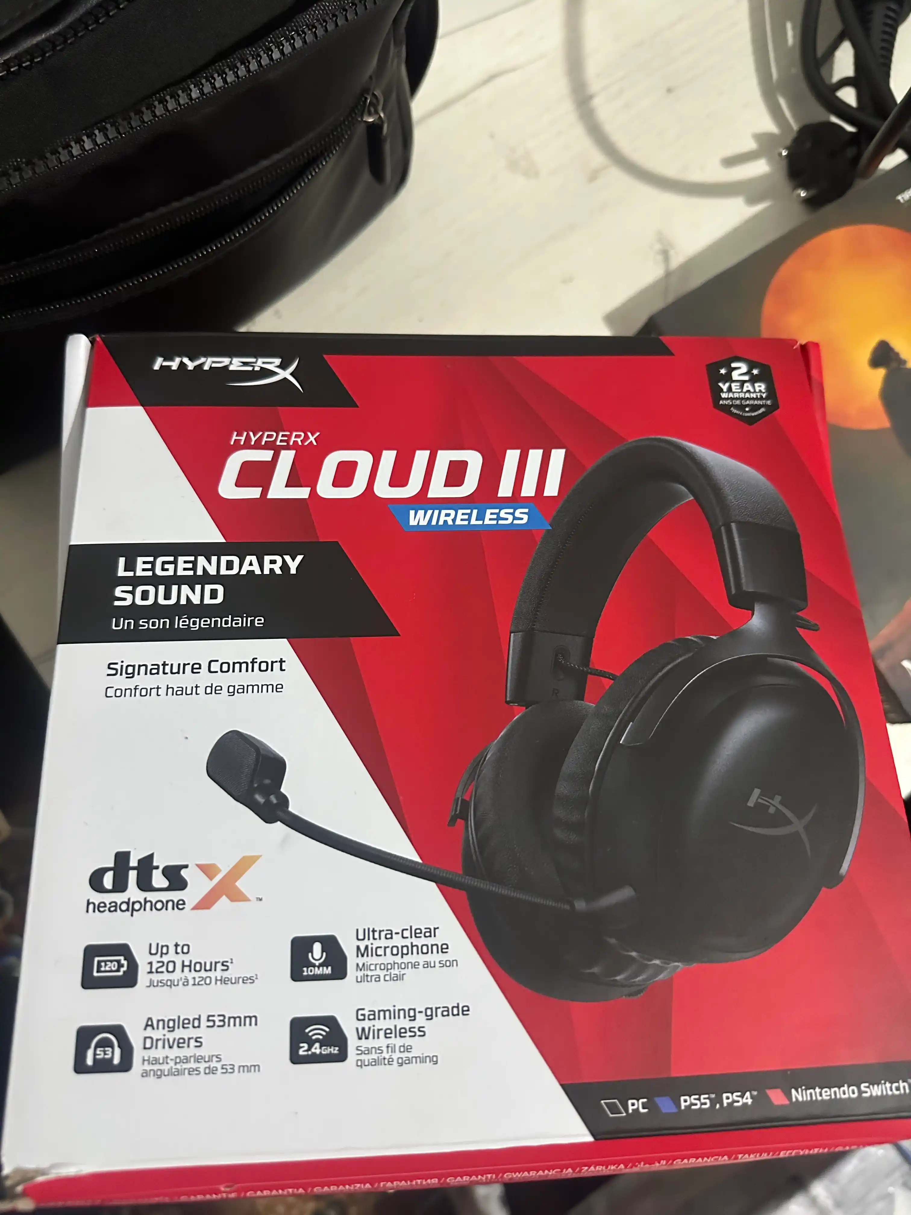 Simsiz o‘yin quloqchinlar HyperX Cloud III Wireless