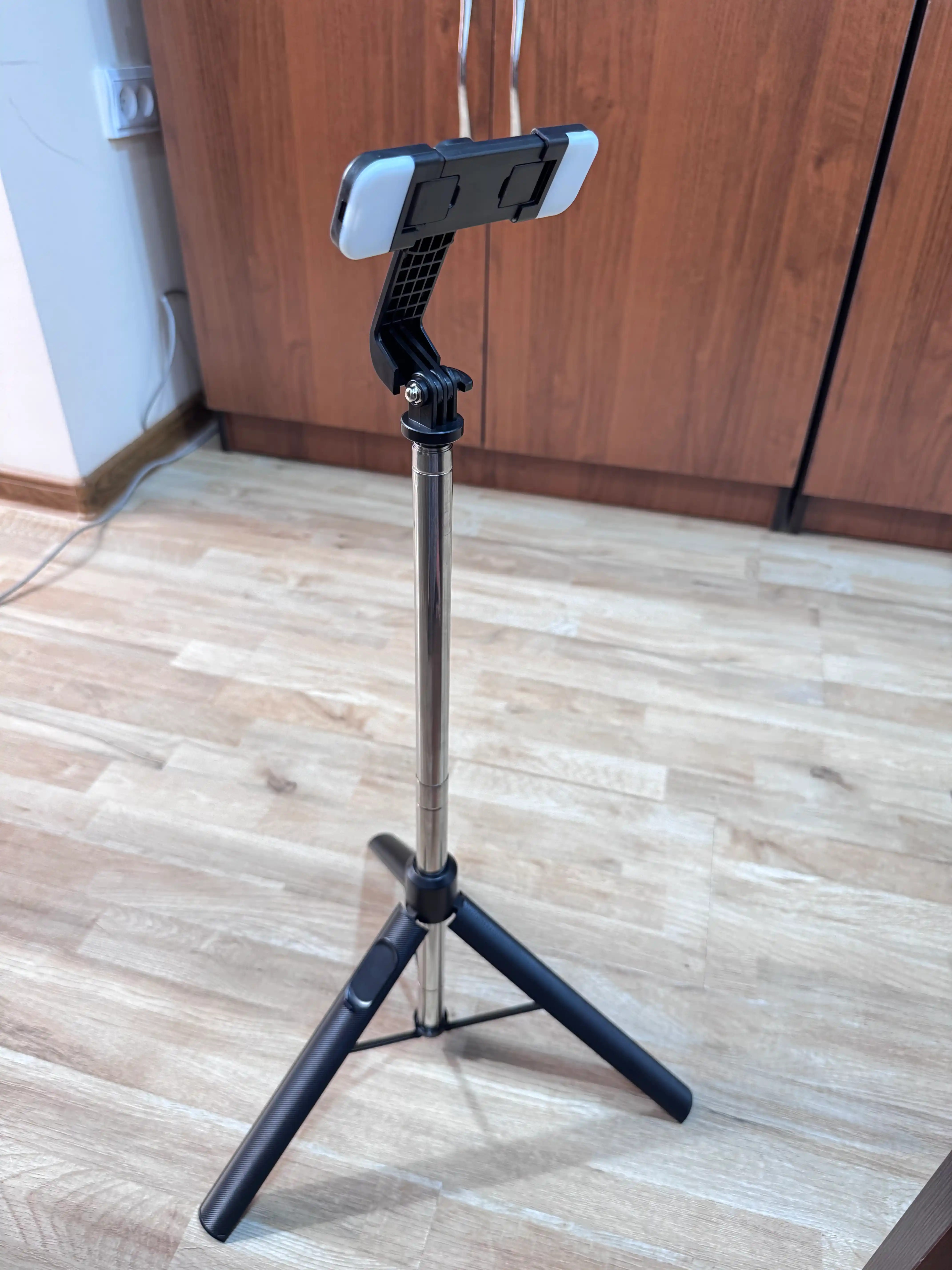 Штатив для телефона, 170 см, 4 в 1, с LED и Bluetooth: трипод, монопод, селфи