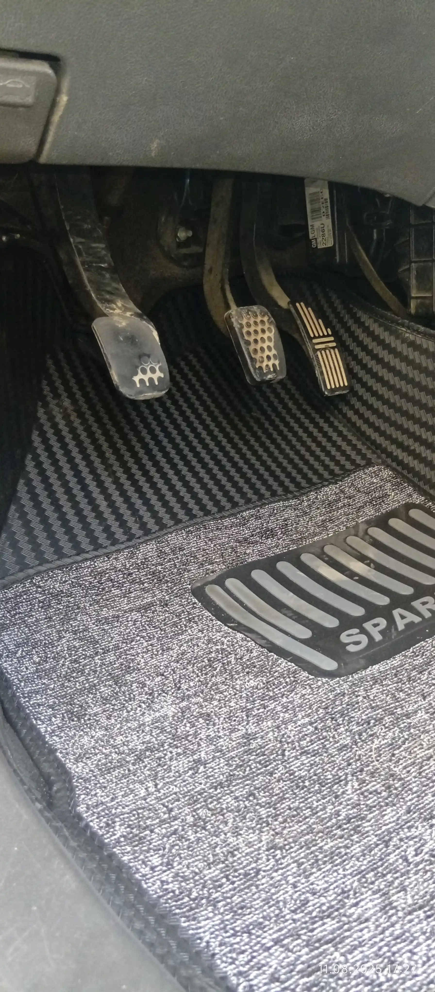 Коврик 7D для салона автомобиля Chevrolet Spark