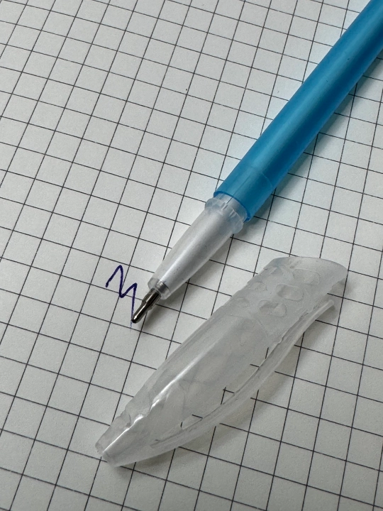 Ofis, o‘qish va maktab uchun qulay ruchka, Ruchkai random  (istalgan)  rangda boradi