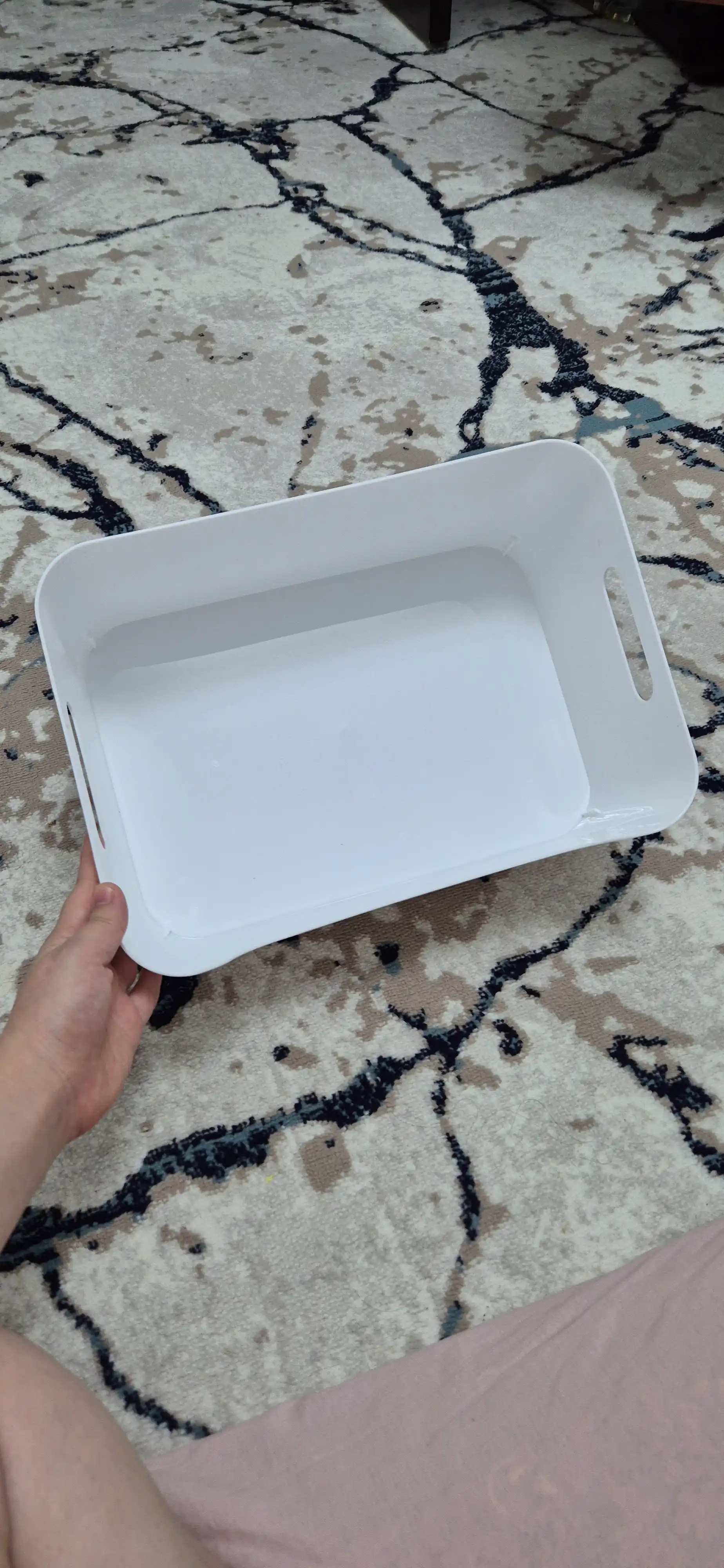 "Scandi" saqlash uchun plastik savat-organayzer
