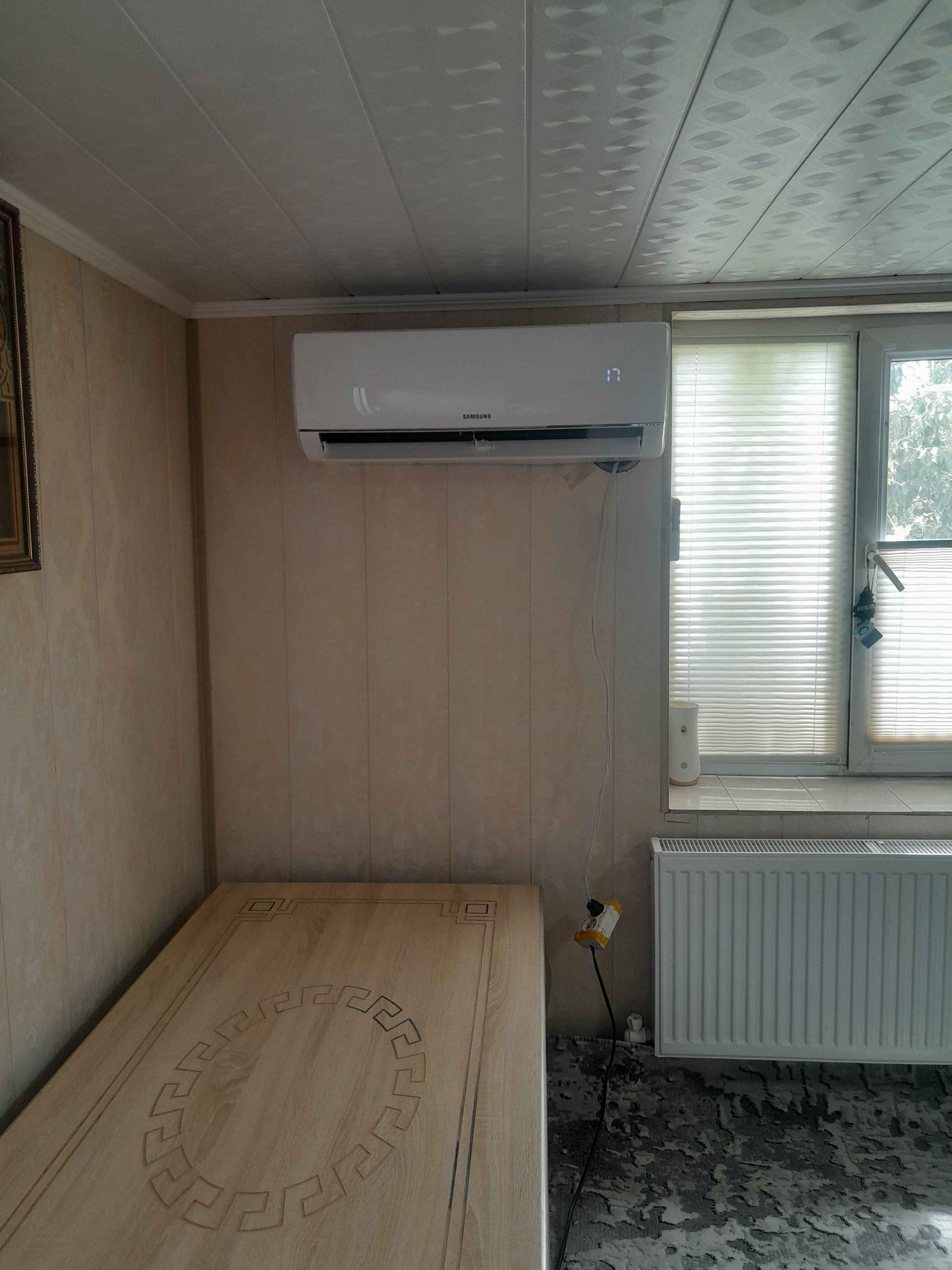 Invertorli konditsioner Samsung 12 kBTU AR12DXHQASINEV, 35 m² gacha xonalar uchun