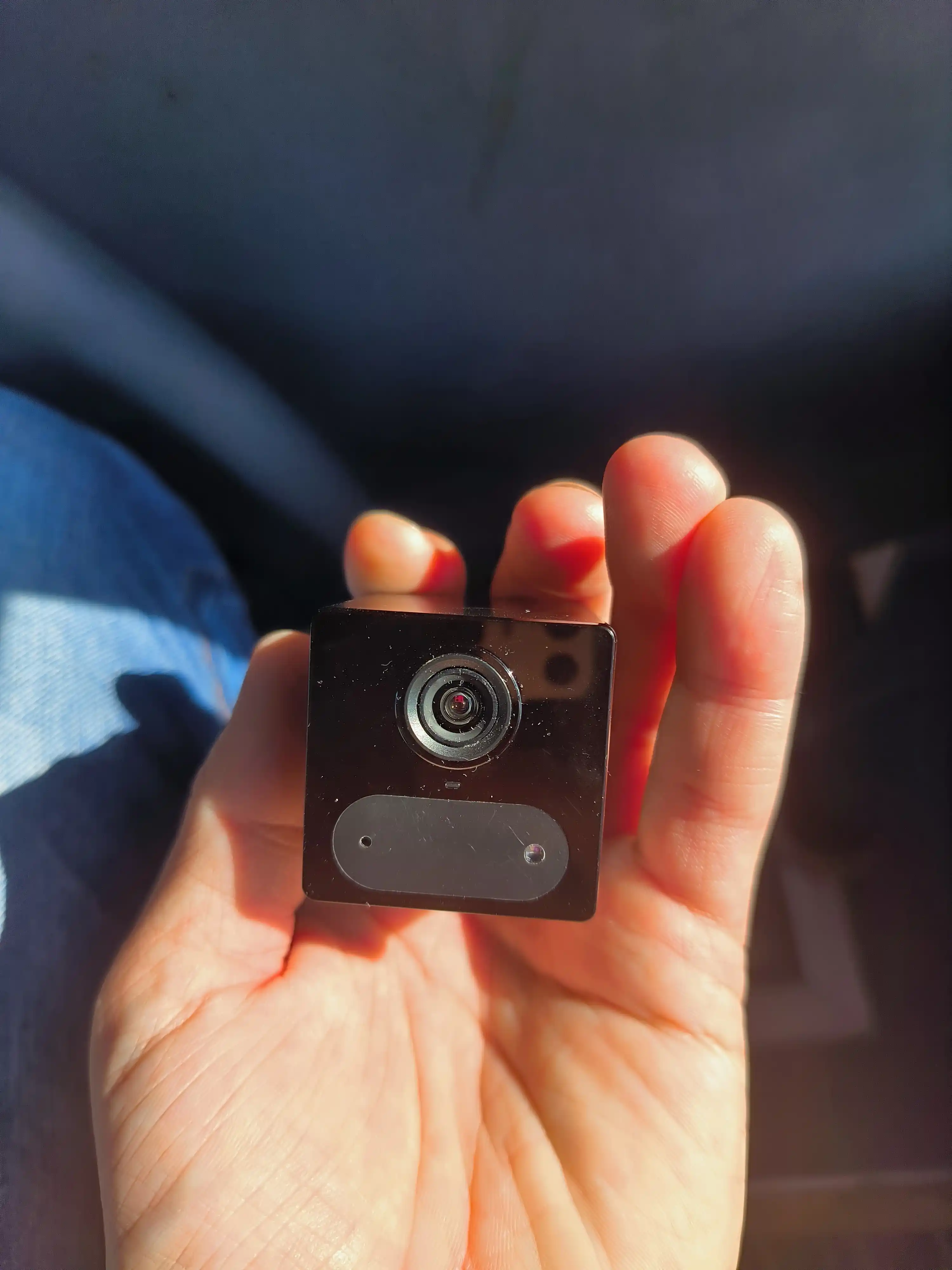 Kamera Ezviz akkumulyatorli, 4G sim-kartali CS-CB2 mini kamera, kamera video kuzatuv
