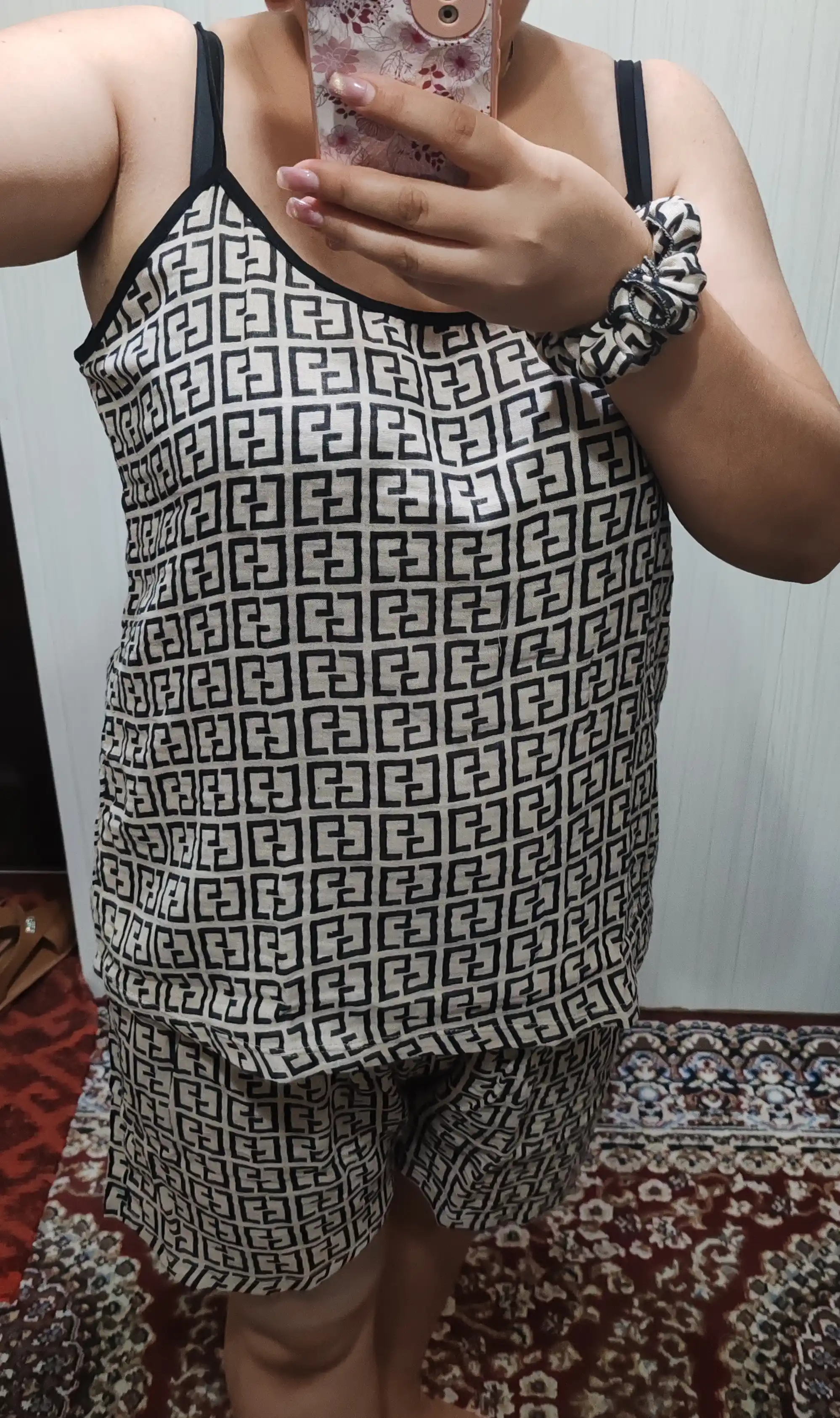 Komplekt pijama ayol va qizlar uchun, Milana brendidan muslin material