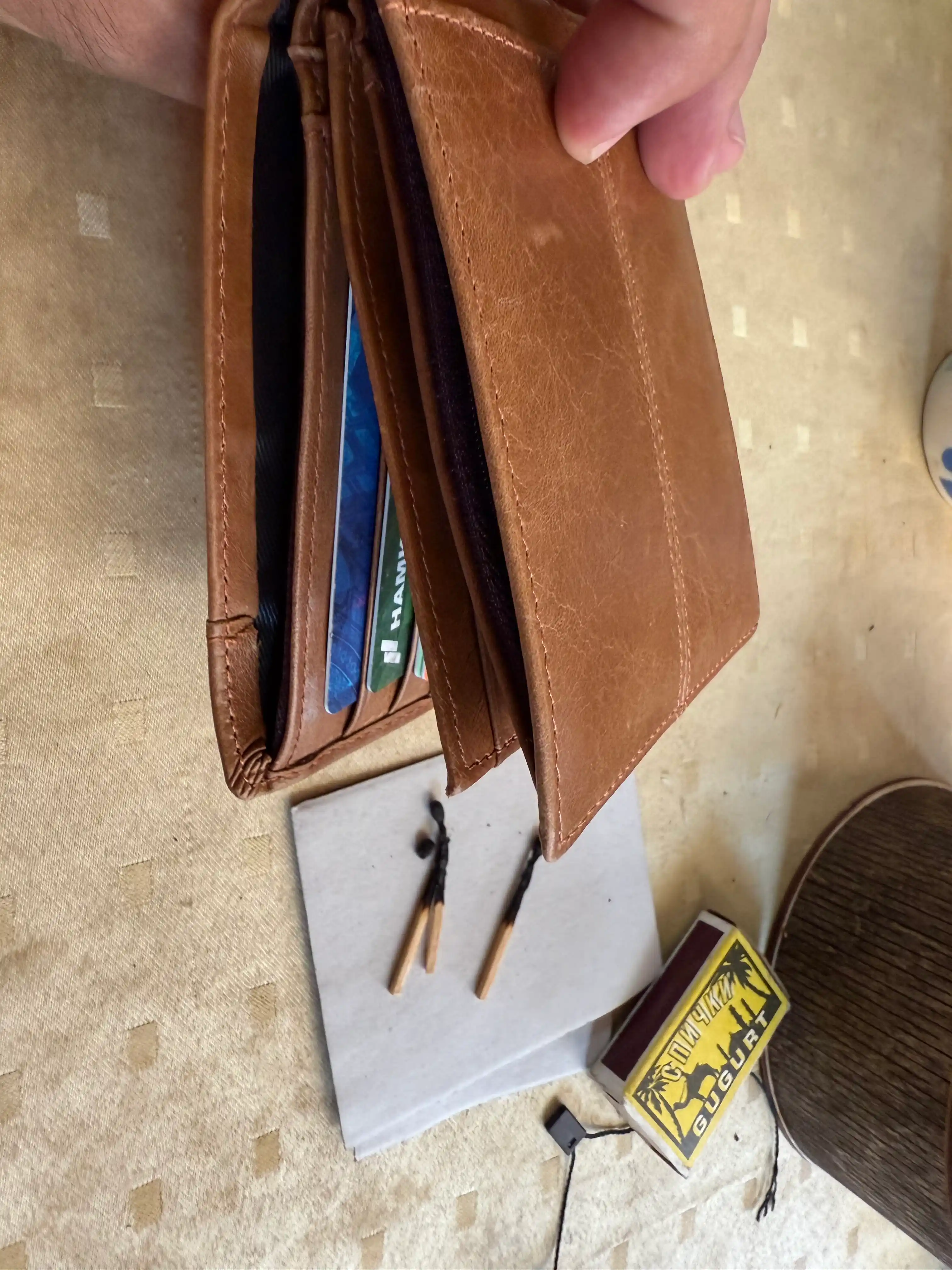 Erkaklar hamyoni Genuine Leather Classic