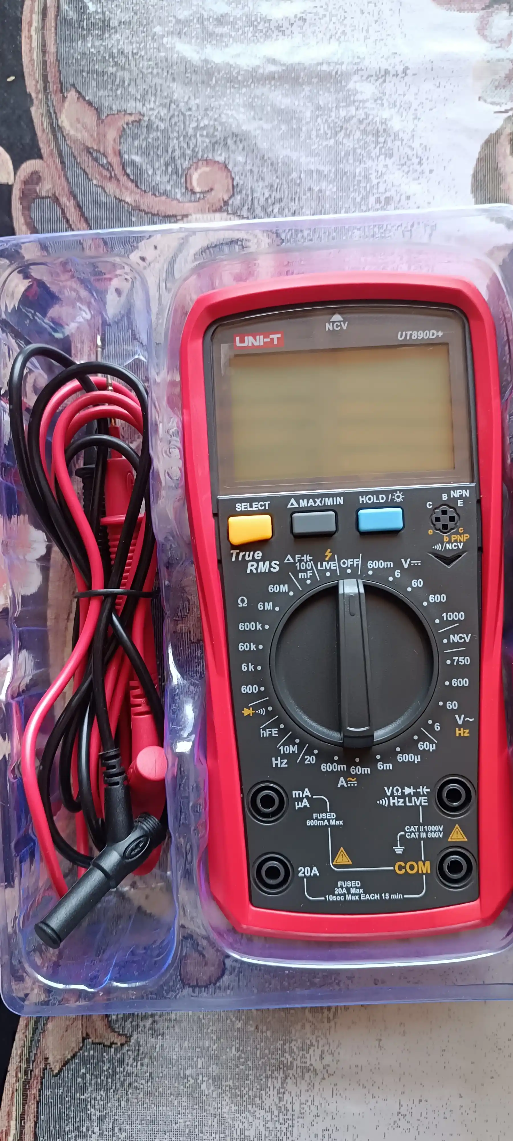 Цифровой мультиметр UNI-T UT890D+