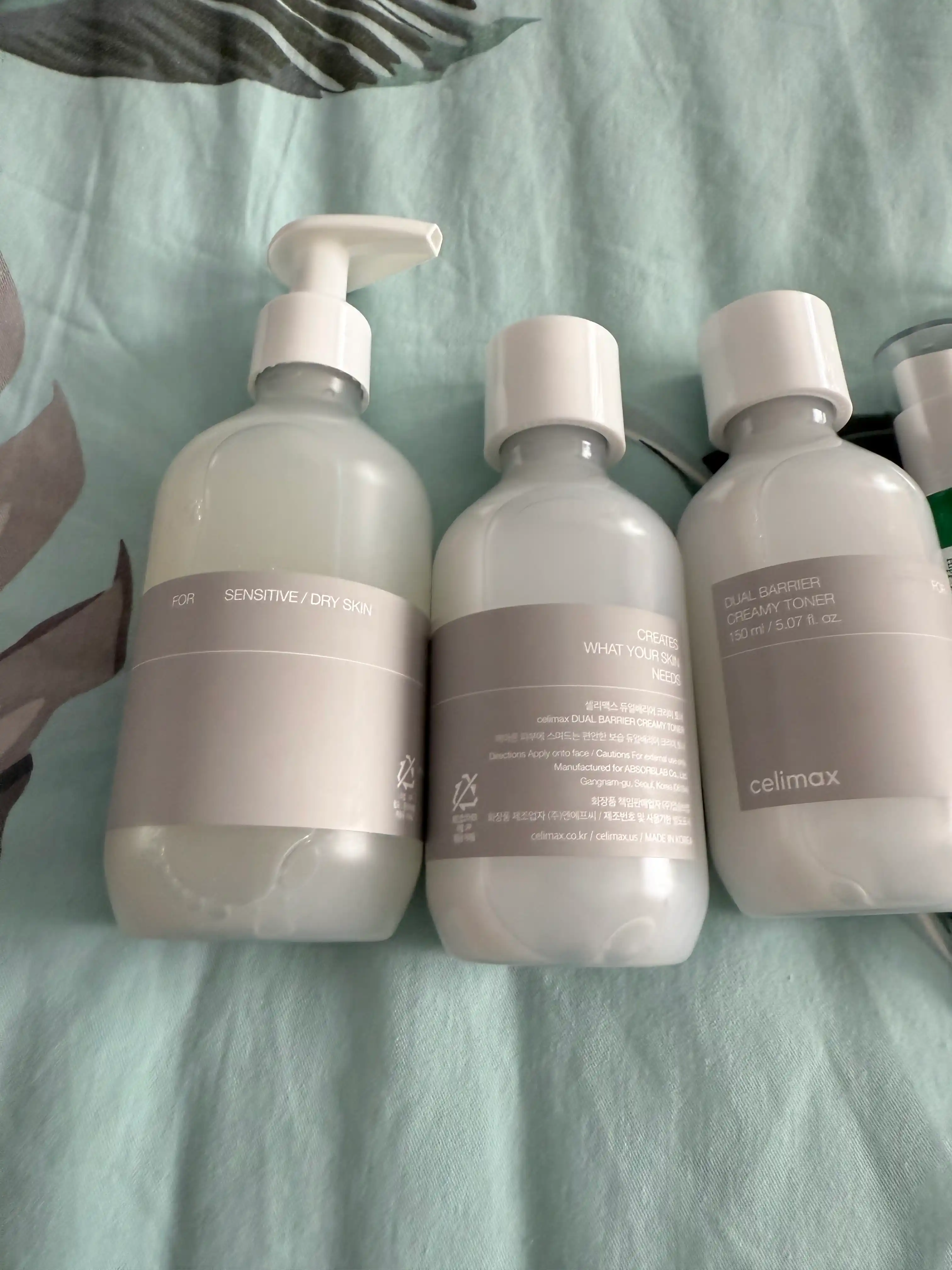 Гель - пенка для умывания, с комплексом церамидов, Celimax Dual Barrier Mild Gel Cleanser