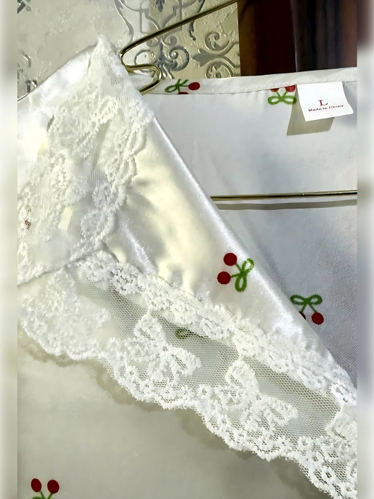 Olcha gulli pijama to‘plami,(3 tasi 1da).Nafis qizlar va ayollarga. M, L, XL, 2XL o‘lcham