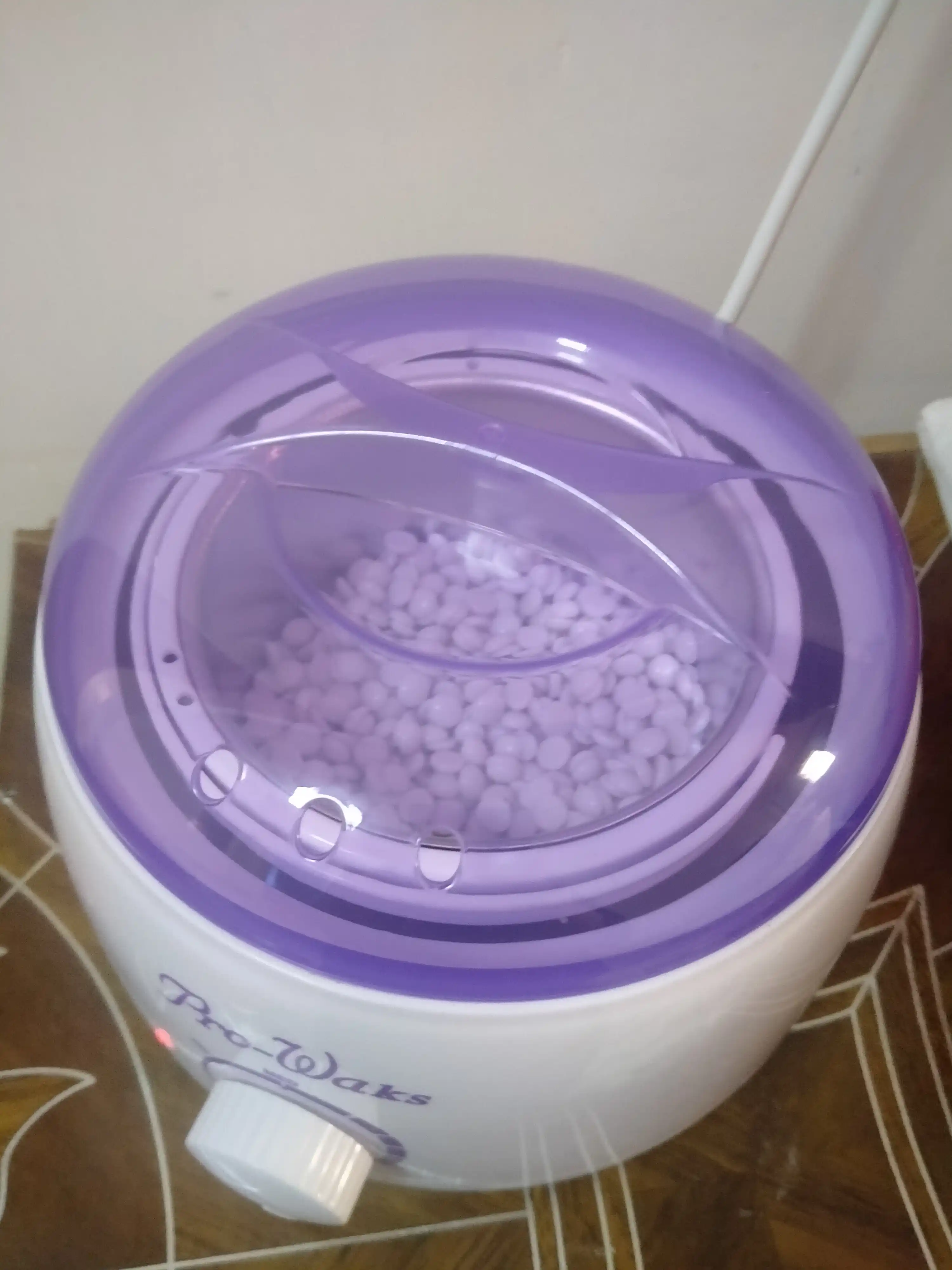 Mumli depilyatsiya uchun bankali vosklav, Pro-Wax 100