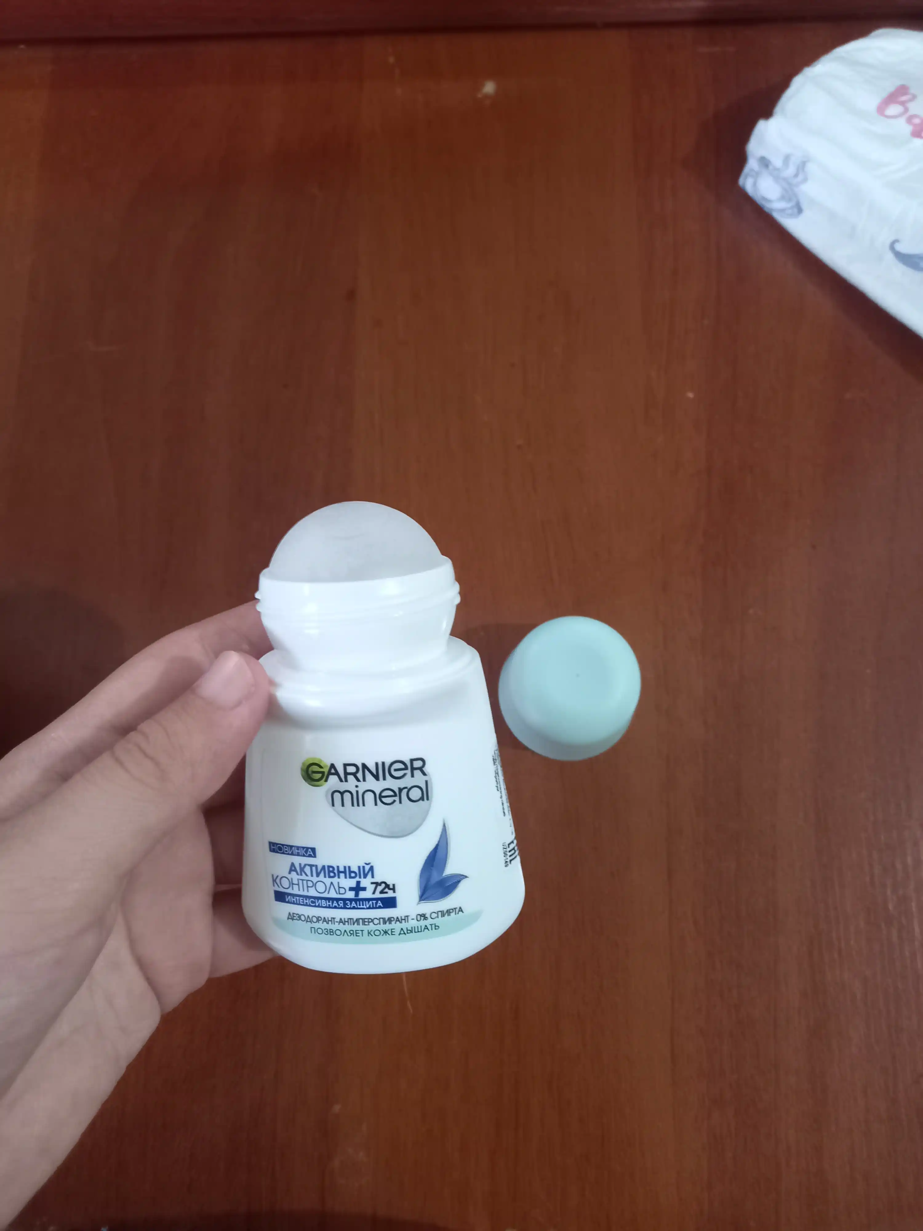 Rolikli dezodorant Garnier Mineral, 50 ml