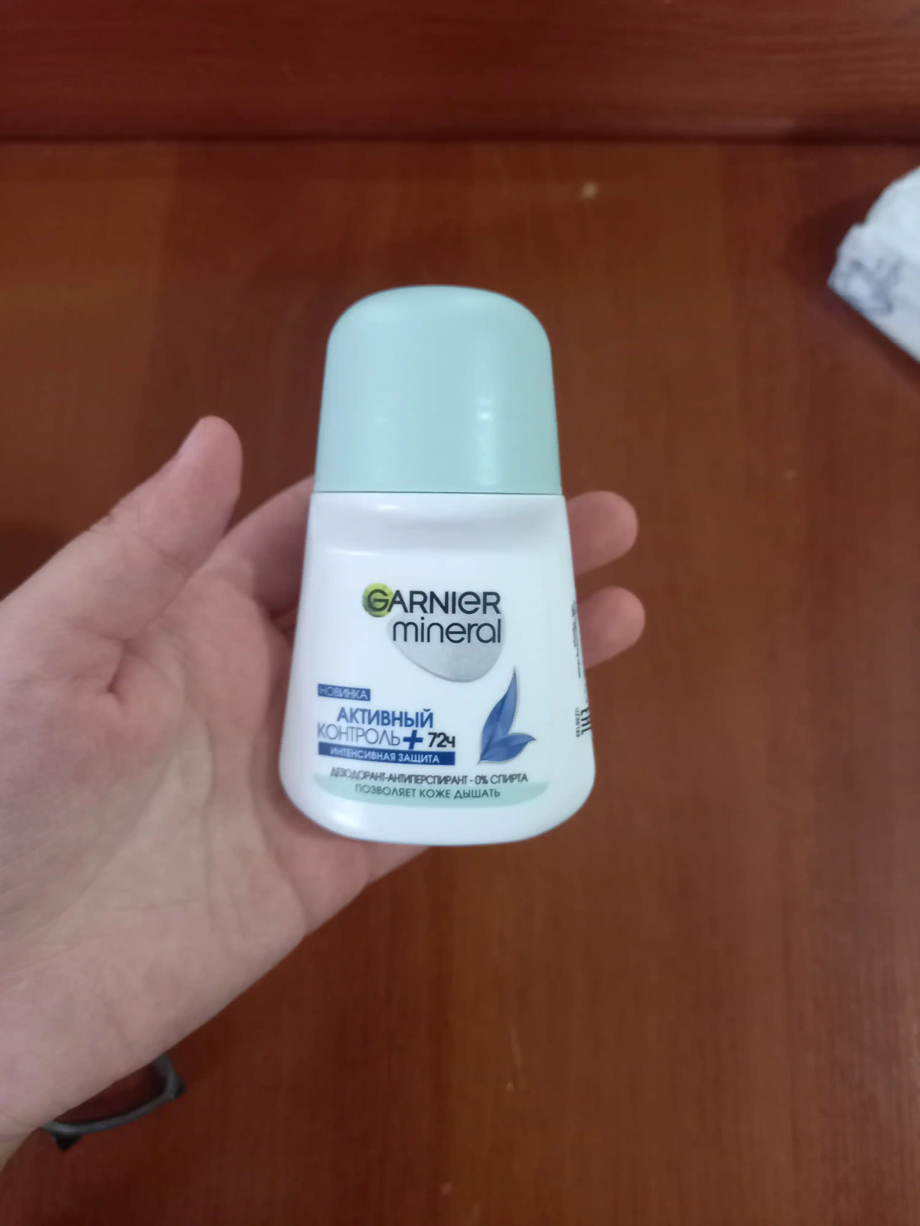 Rolikli dezodorant Garnier Mineral, 50 ml