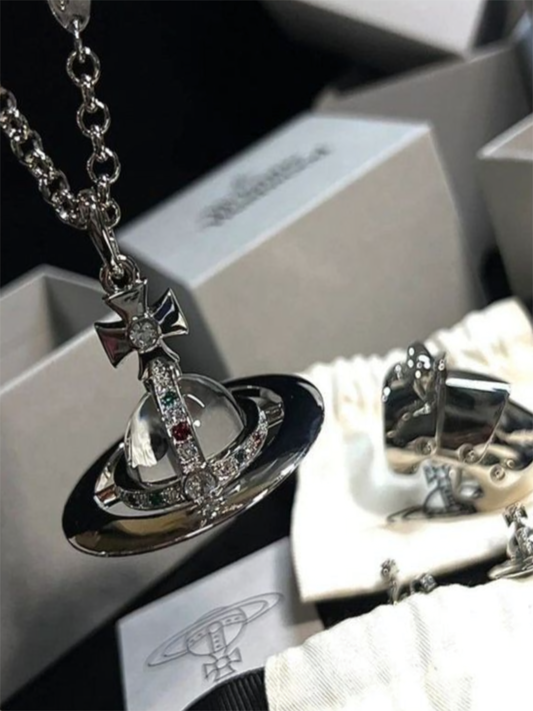Цепочка на шею, с подвеской Vivienne Westwood, ожерелье