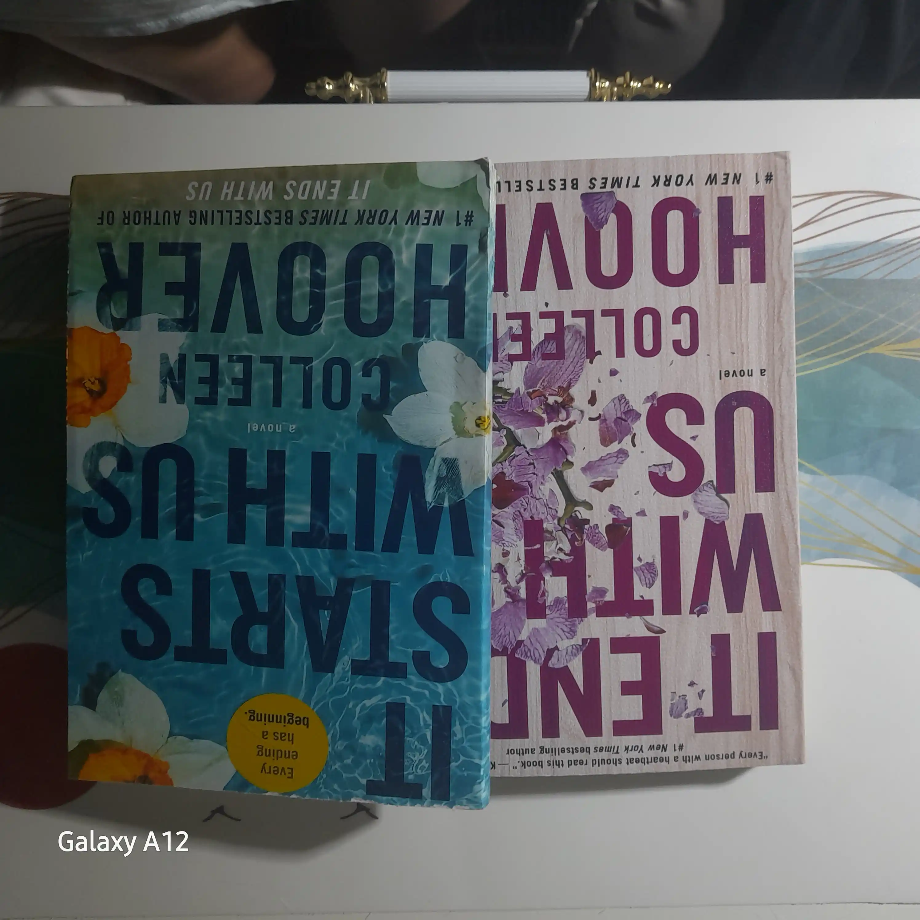 Kitob "It starts with us, Colleen Hoover", ingliz tilida