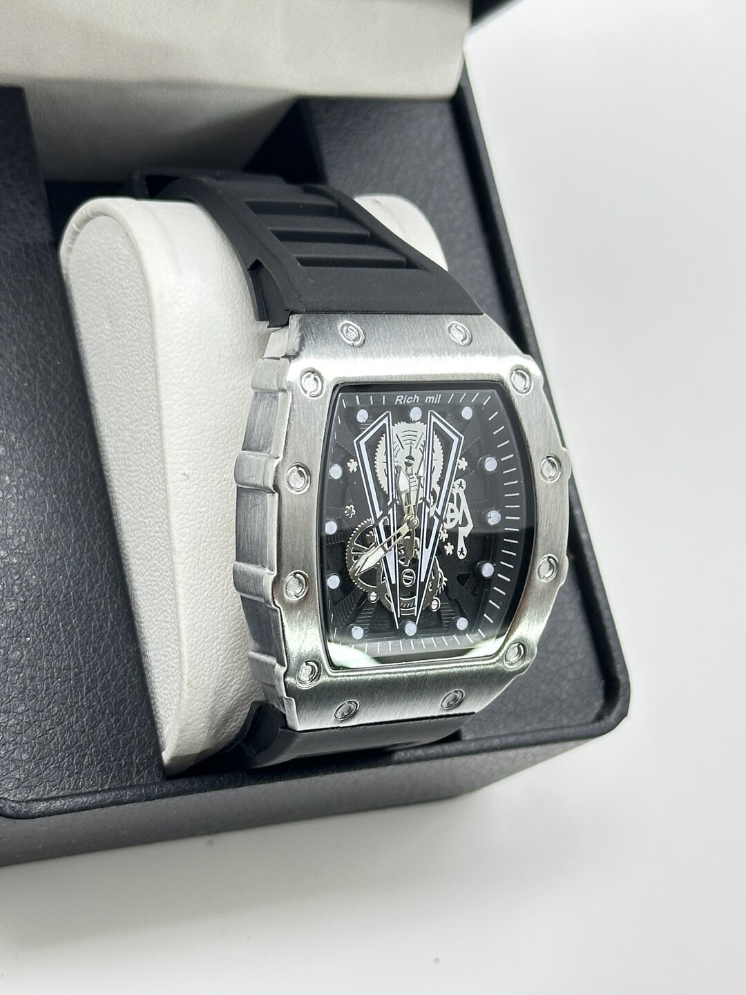 Suv oqimi bilan anal onanizm