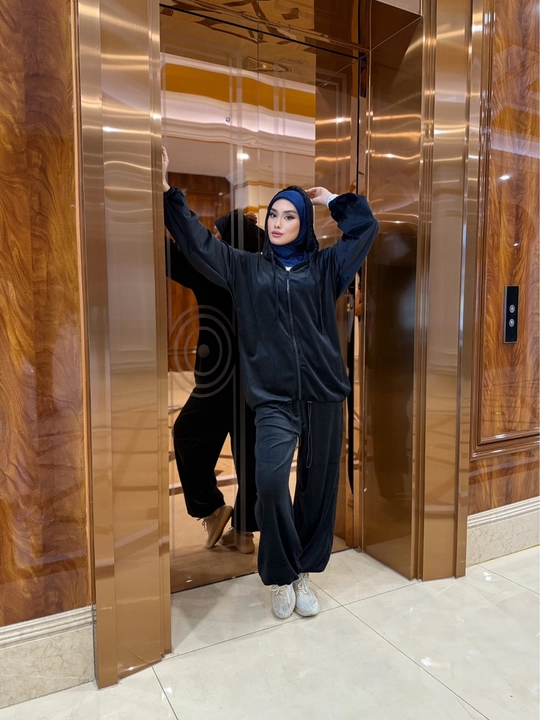 Ayollar sport kostyumi, standart o‘lcham 44-52, kuz uchun ayollar dvoykasi