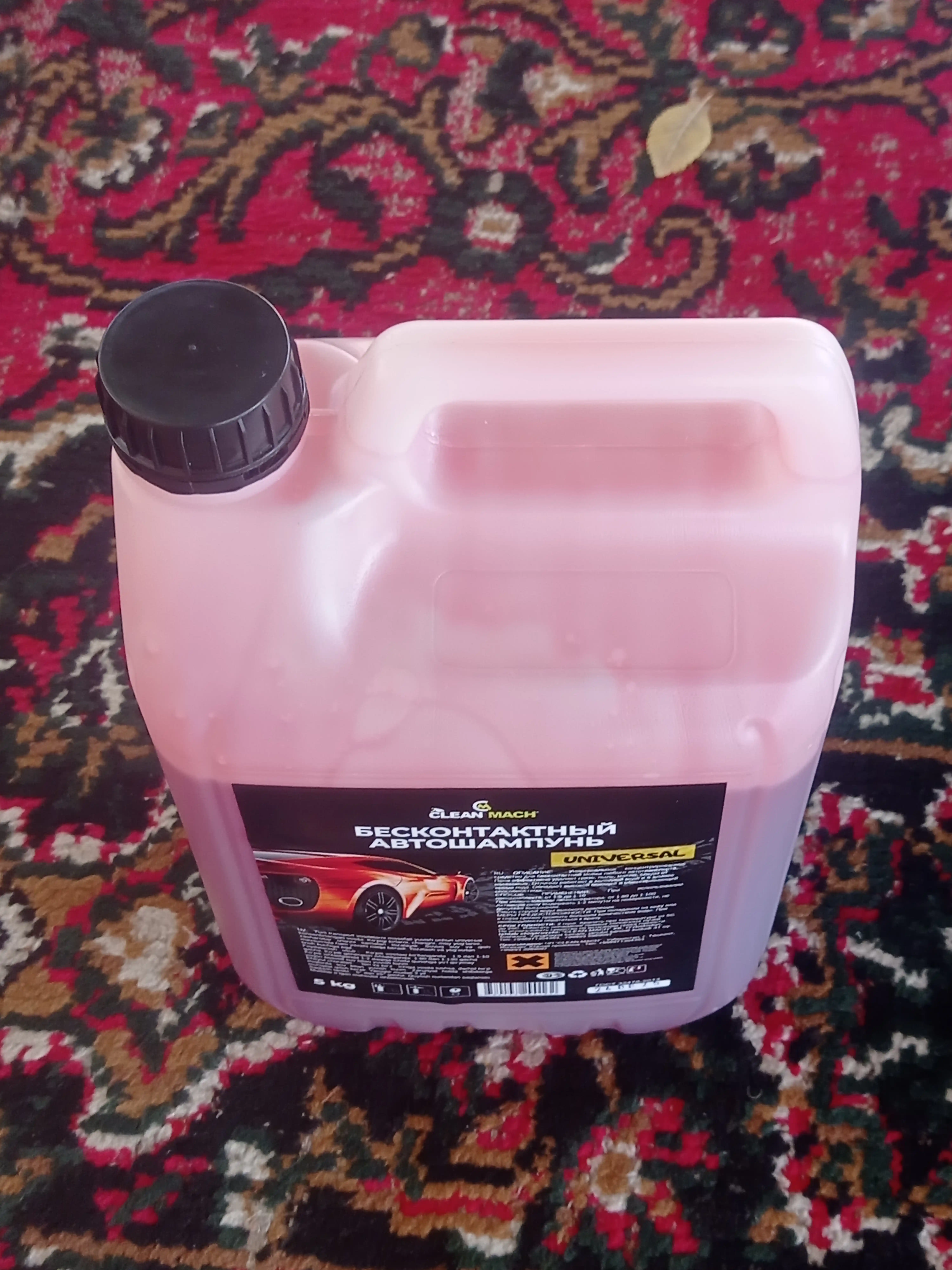 Kontaktsiz yuvish uchun avtomobil shampuni Clean-Mach