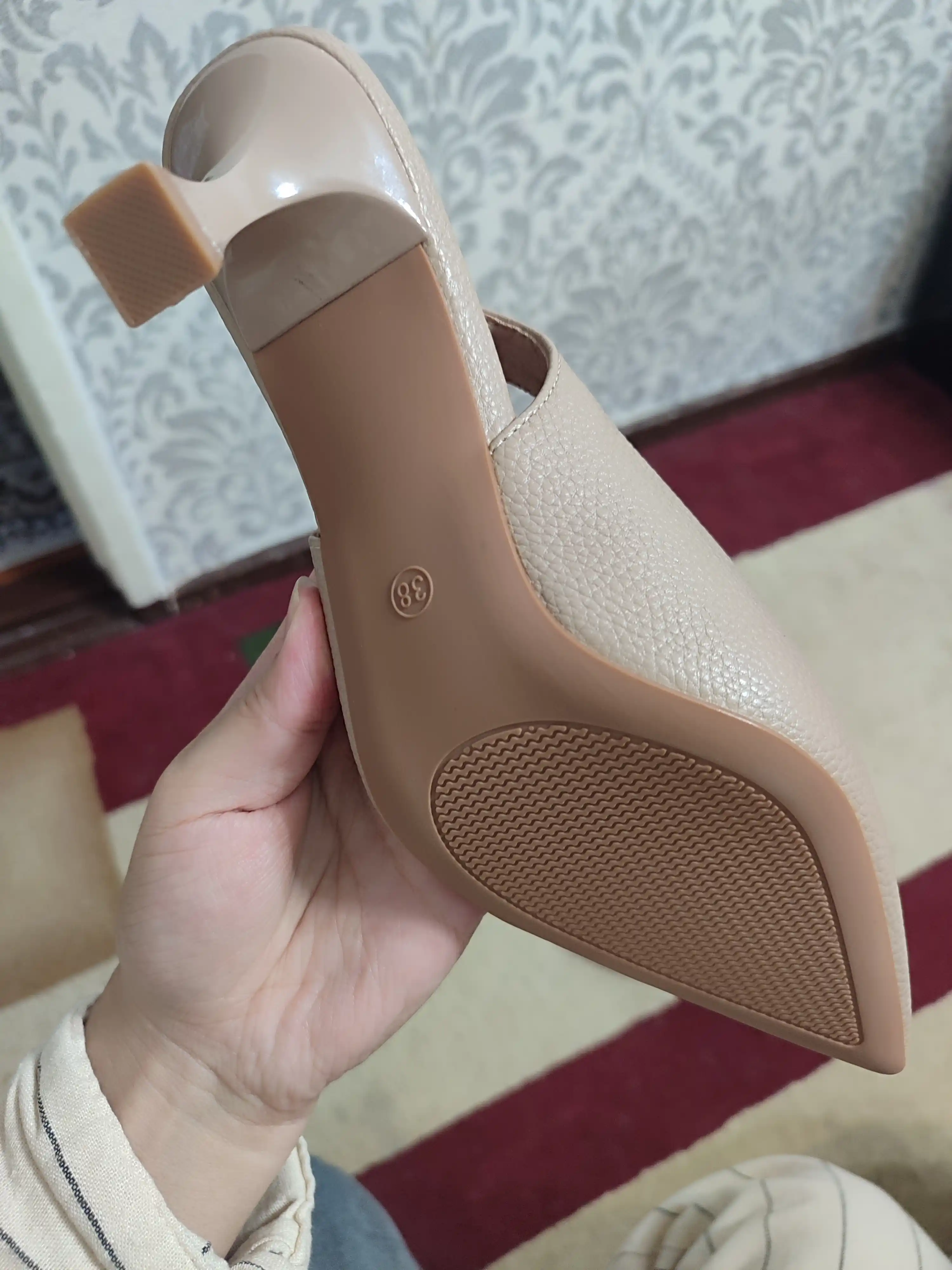 Женские туфли