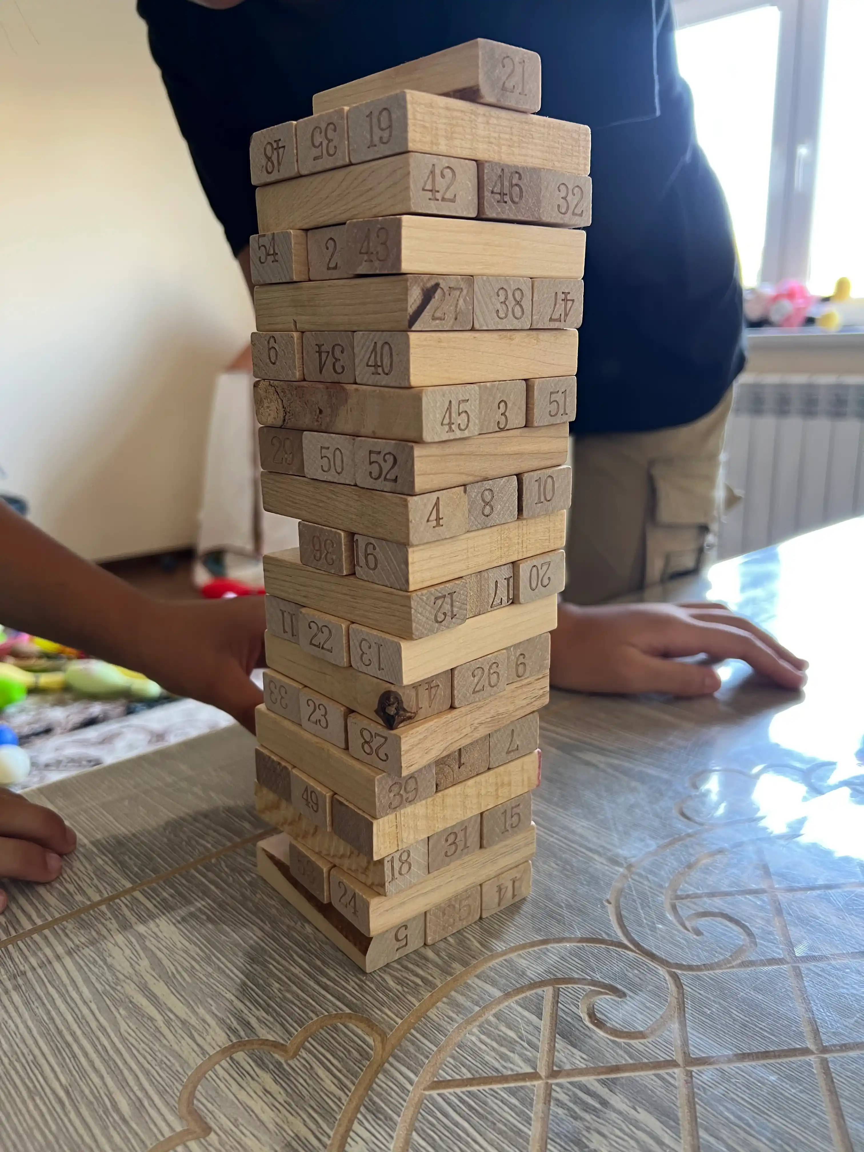 Stol o'yini Jenga, qulayotgan minora, do'stlar va oila uchun, sargish, 54 yog'och bloklari