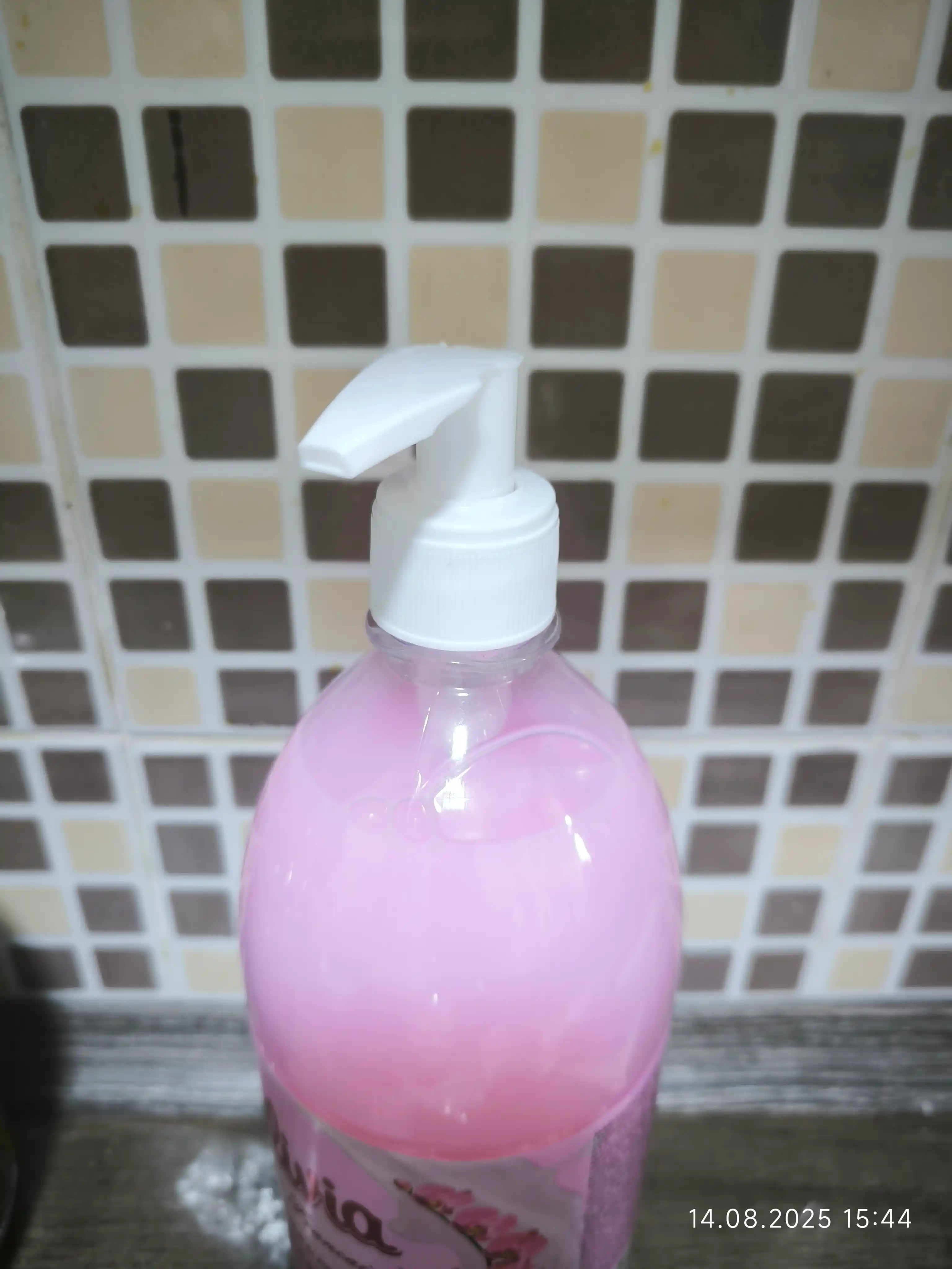 Suyuq sovun Olivia Love & Fruttis Orxideya va Lotus, 1 litr
