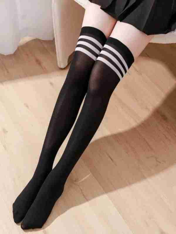 Yoshlar uchun porno filmlarni tomosha qiling Olsen opa-singillari sikishadi