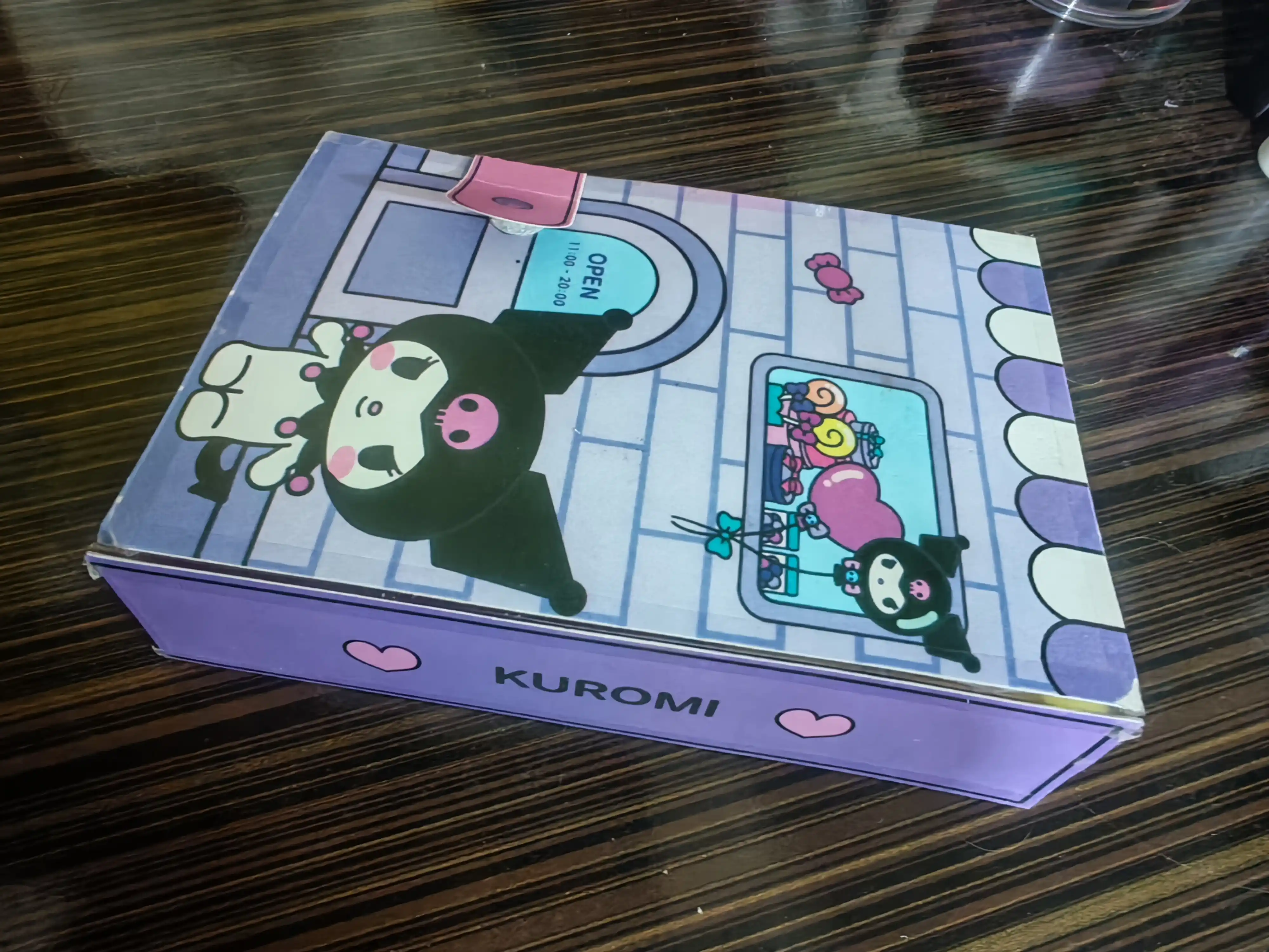 Kuromi и My Melody, книжка-игрушка, кукольный домик из бумаги, стикербук с наклейками