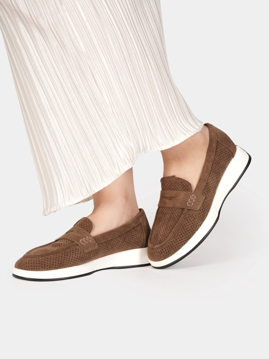 Ayollar uchun mokasinalar, kuz bahor fasli uchun ideal