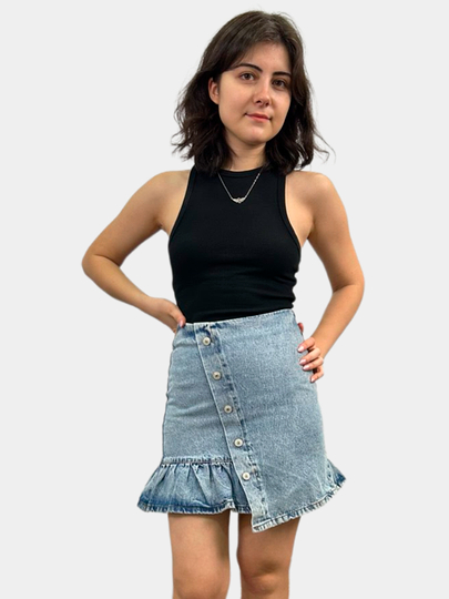 Milliy libosdagi arab ayolining porno videosi